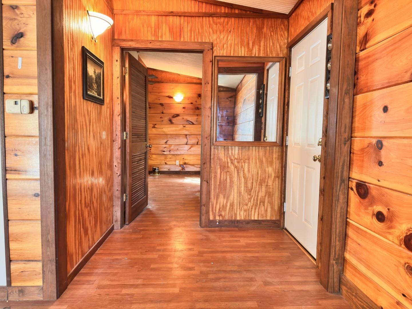 Photo 8 - Residential for sale – 132 E Lakeshore   Cherokee Village, AR