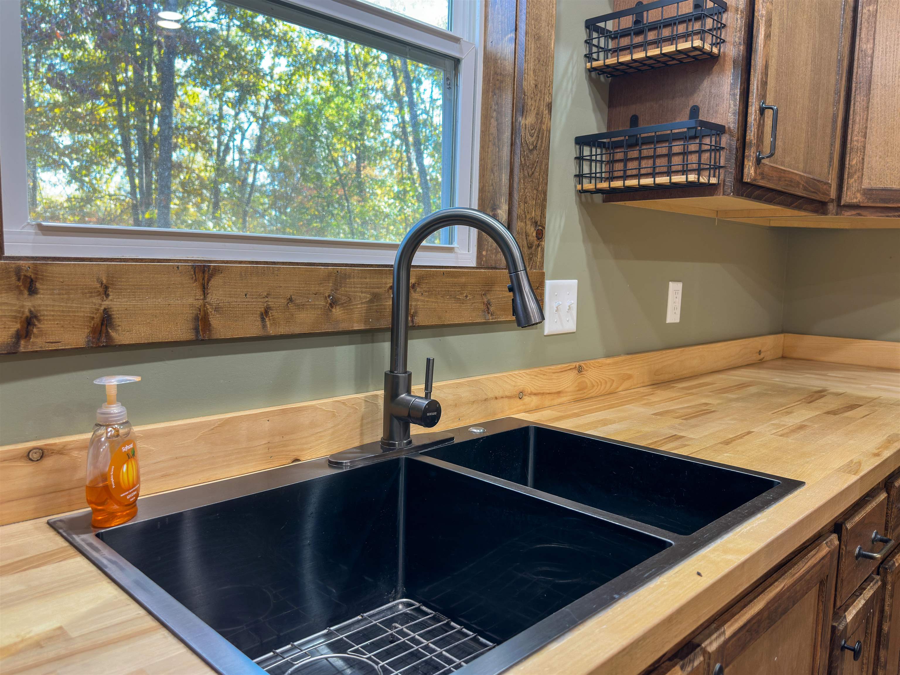 Photo 10 - Residential for sale – 434  Big Creek   Hardy, AR