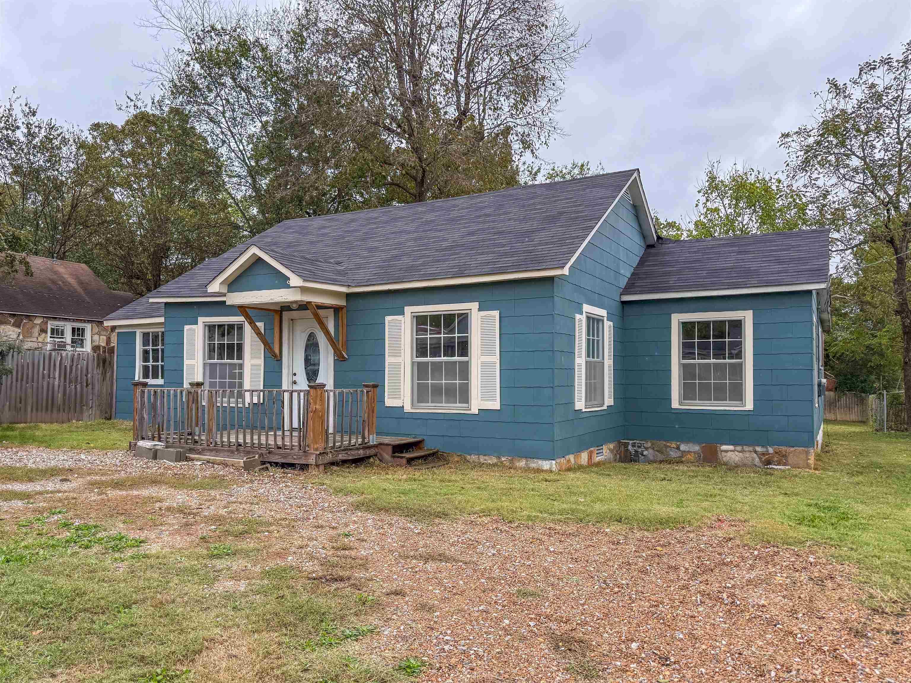 Residential for sale – 1520 N Central Avenue   Batesville, AR