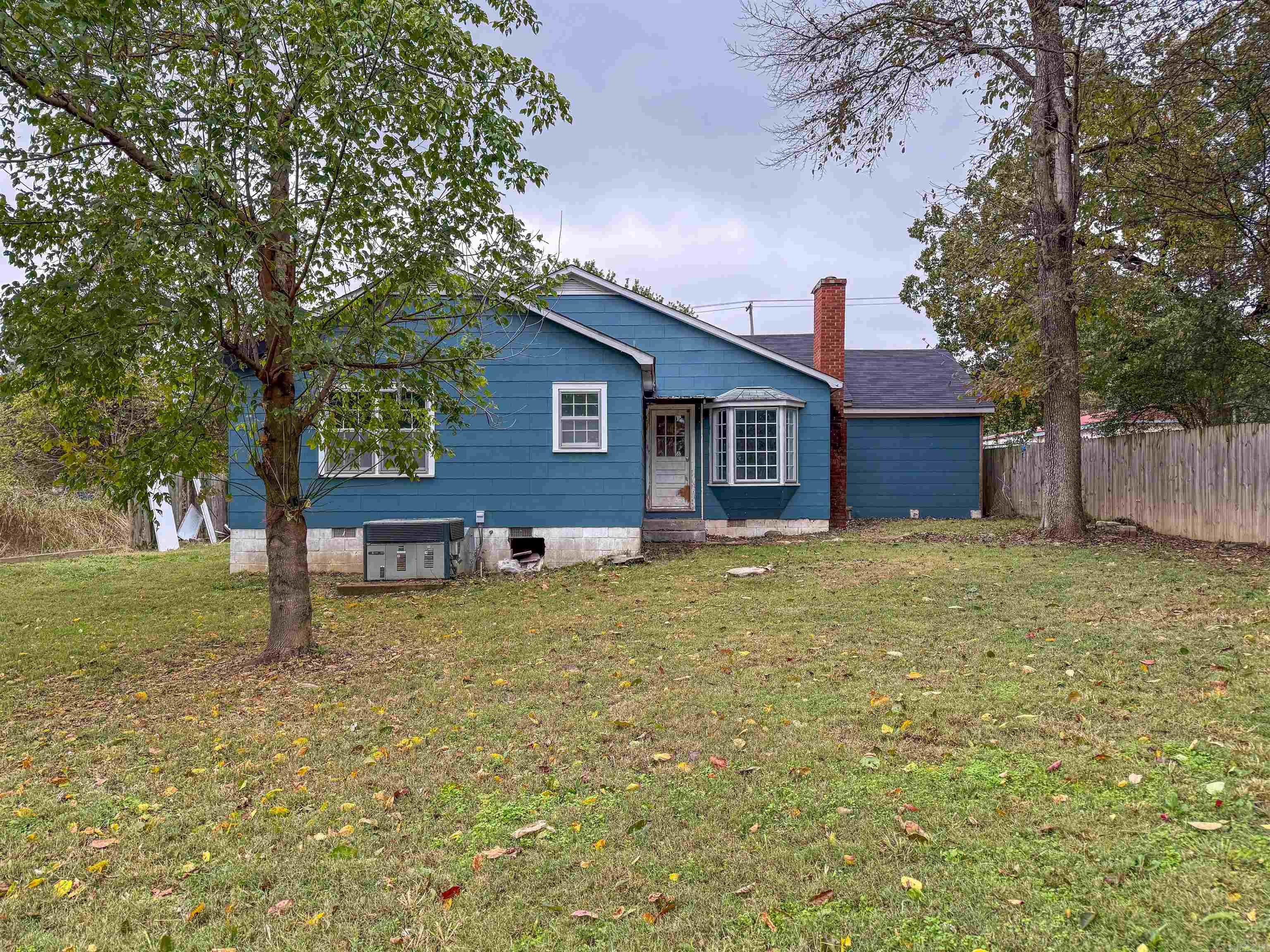 Photo 2 - Residential for sale – 1520 N Central Avenue   Batesville, AR