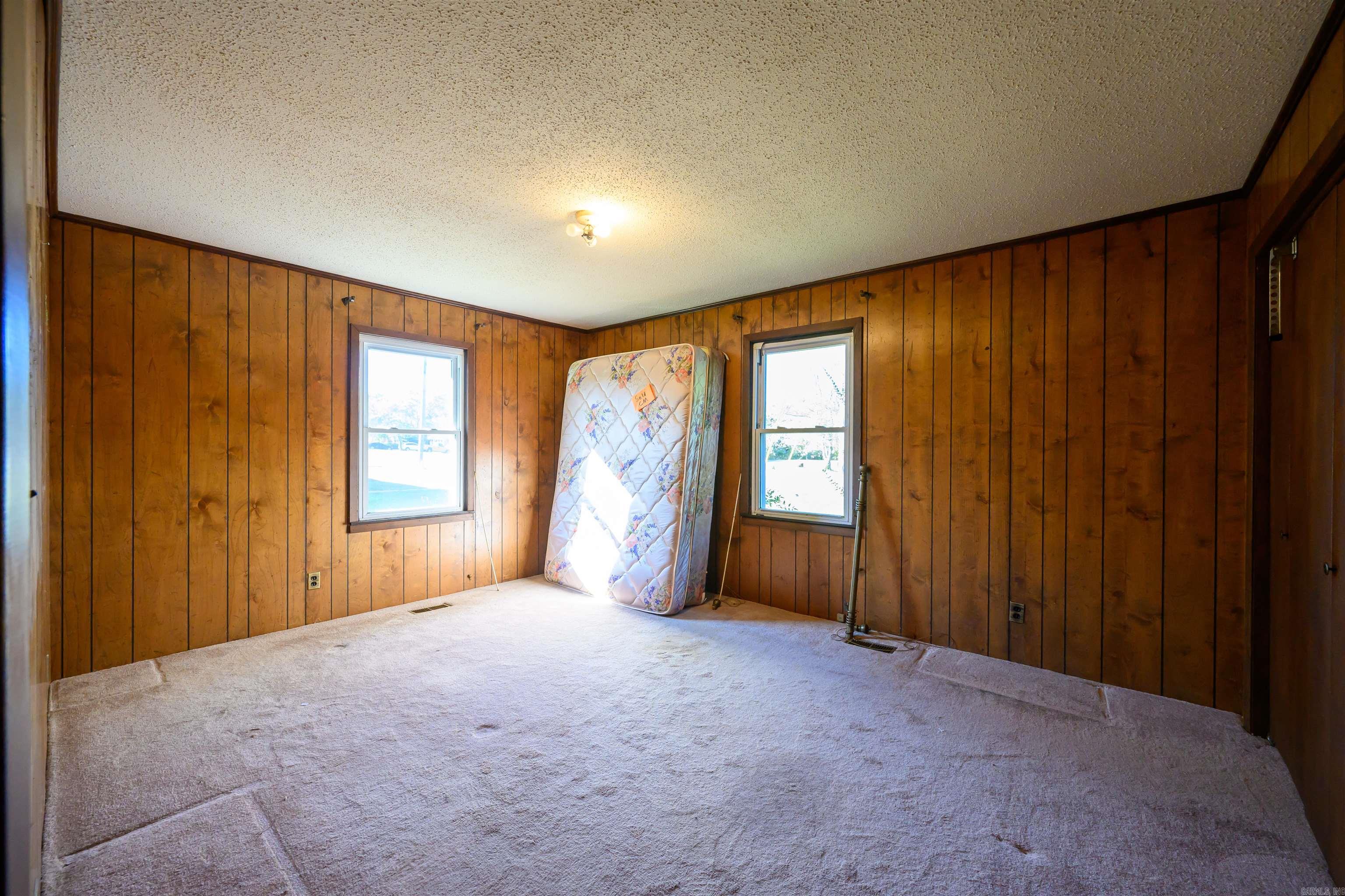 Photo 20 - Residential for sale – 515 E Center   Cave City, AR