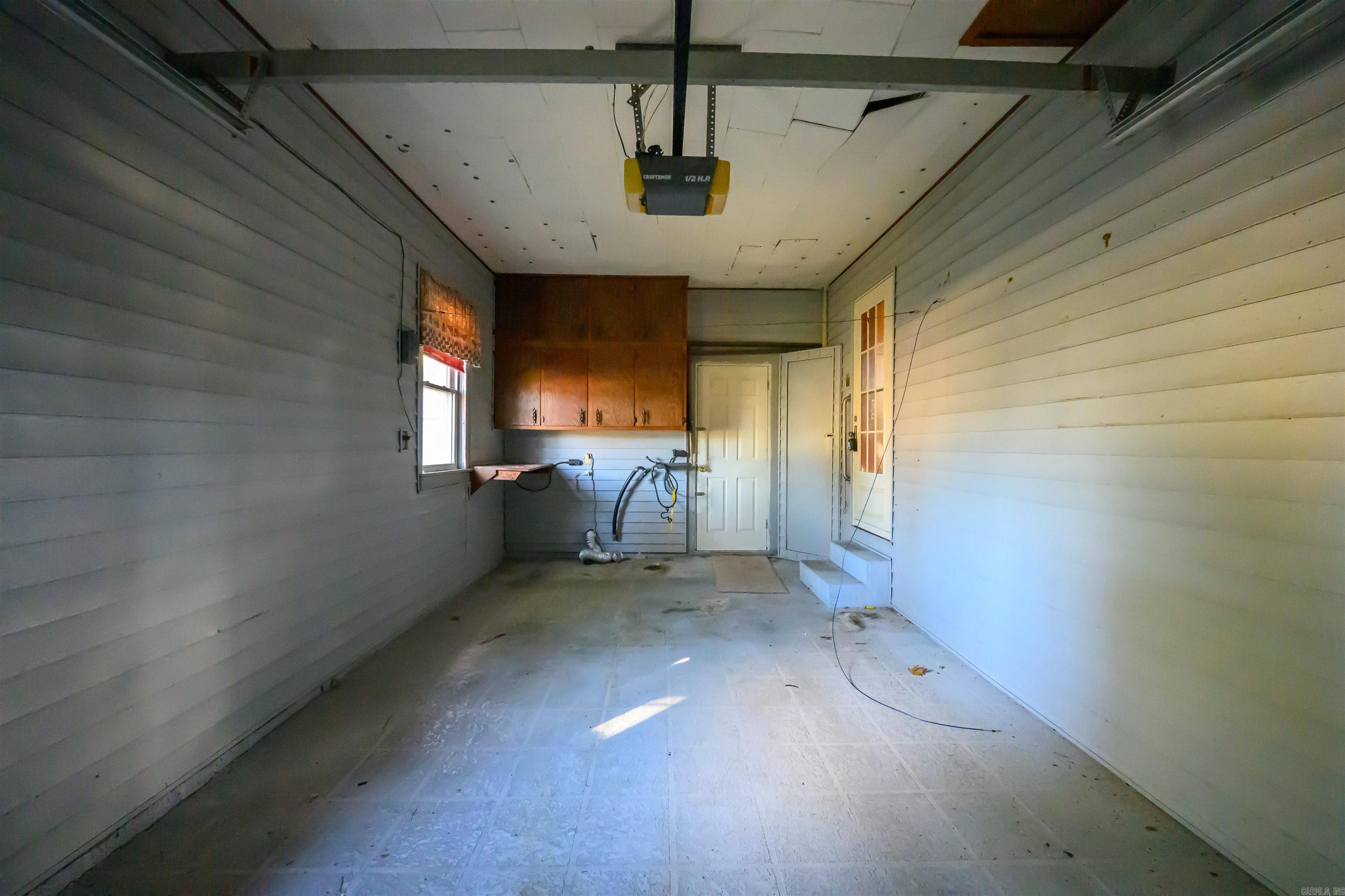 Photo 28 - Residential for sale – 515 E Center   Cave City, AR