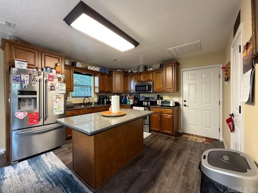 Photo 5 - Residential for sale – 185  Aberdeen   Batesville, AR