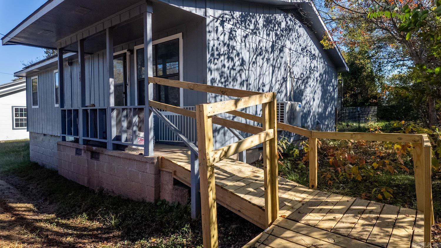 Photo 5 - Residential for sale – 79  Rose Street   Melbourne, AR