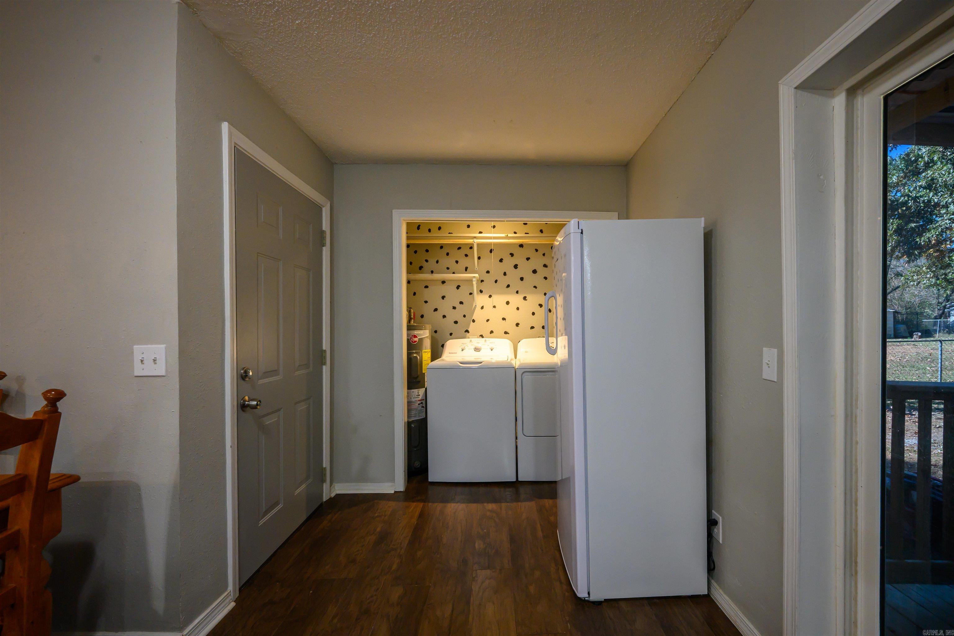 Photo 12 - Residential for sale – 710  Village St.   Newark, AR