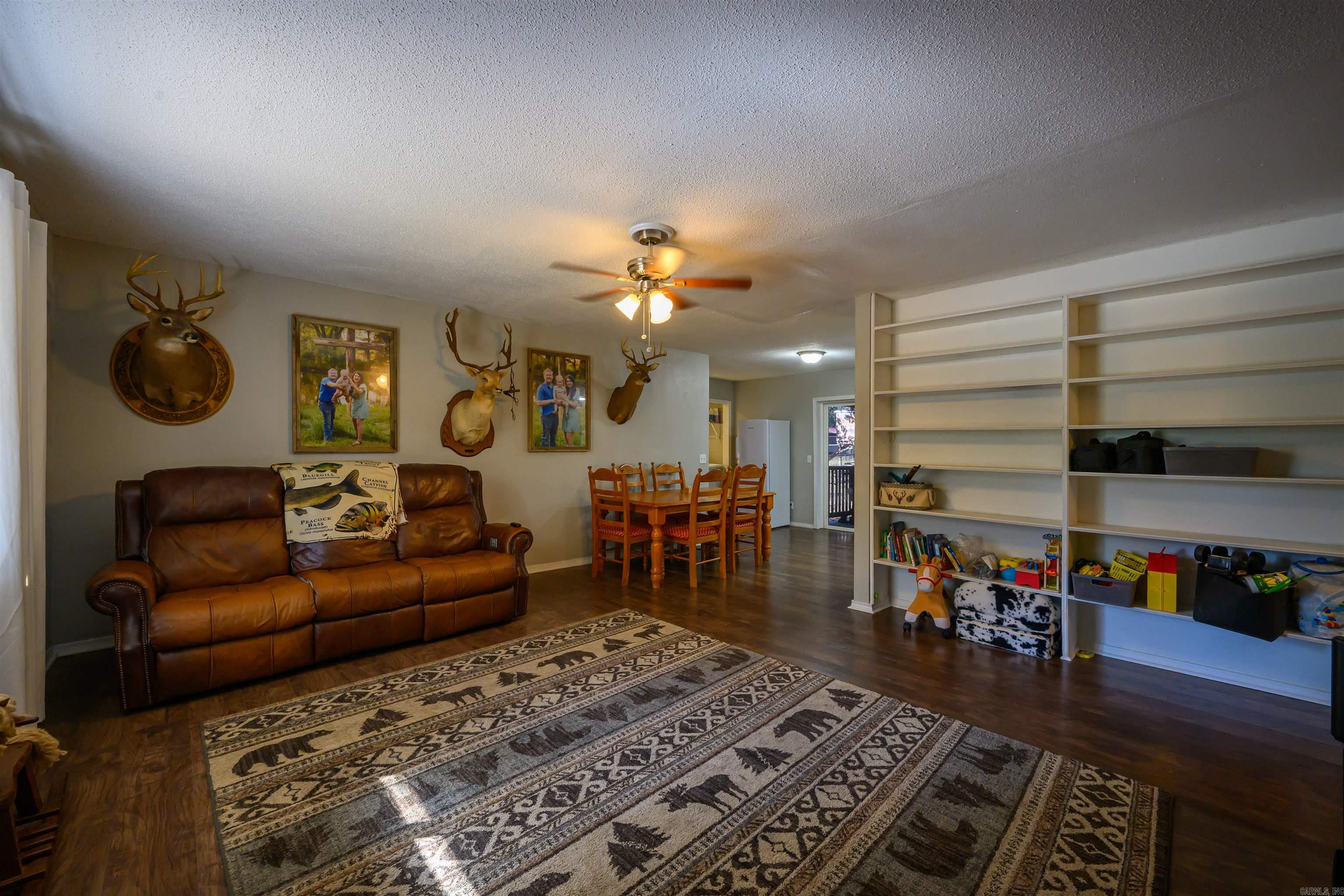 Photo 7 - Residential for sale – 710  Village St.   Newark, AR