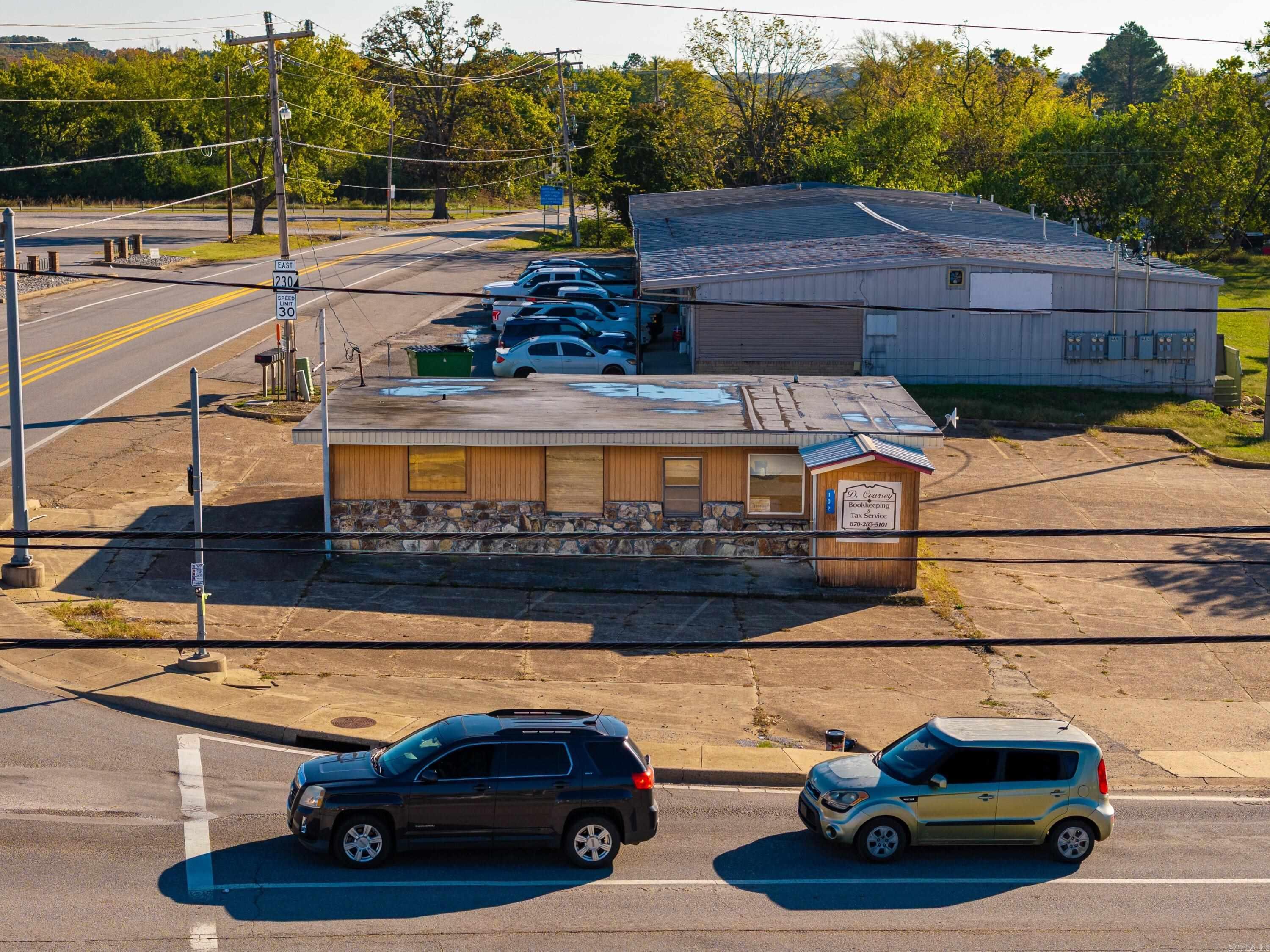 Photo 3 - Commercial / Industrial for sale – 102 S Main   Cave City, AR