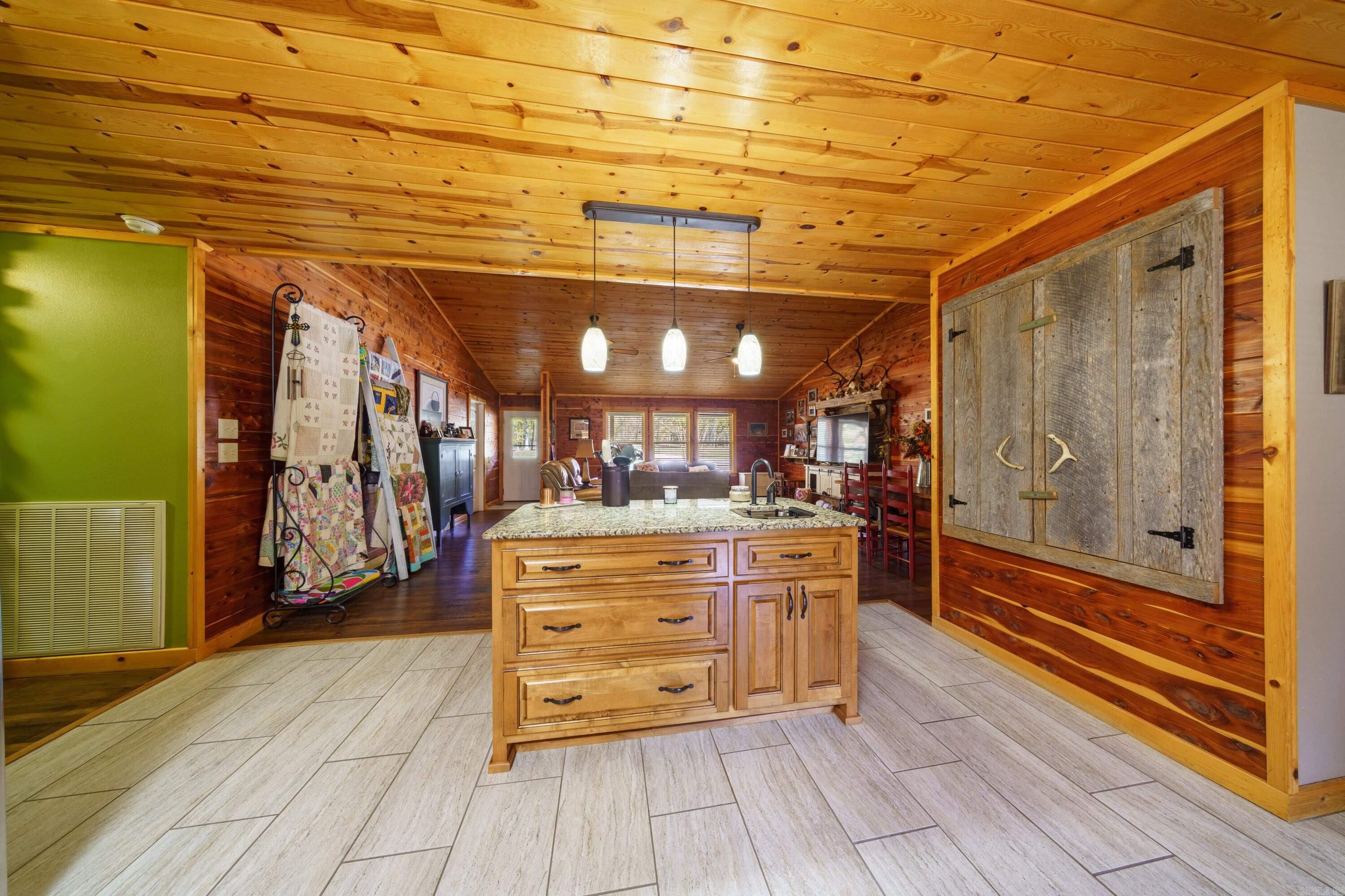 Photo 24 - Residential for sale – 207  Earl Rd   Evening Shade, AR