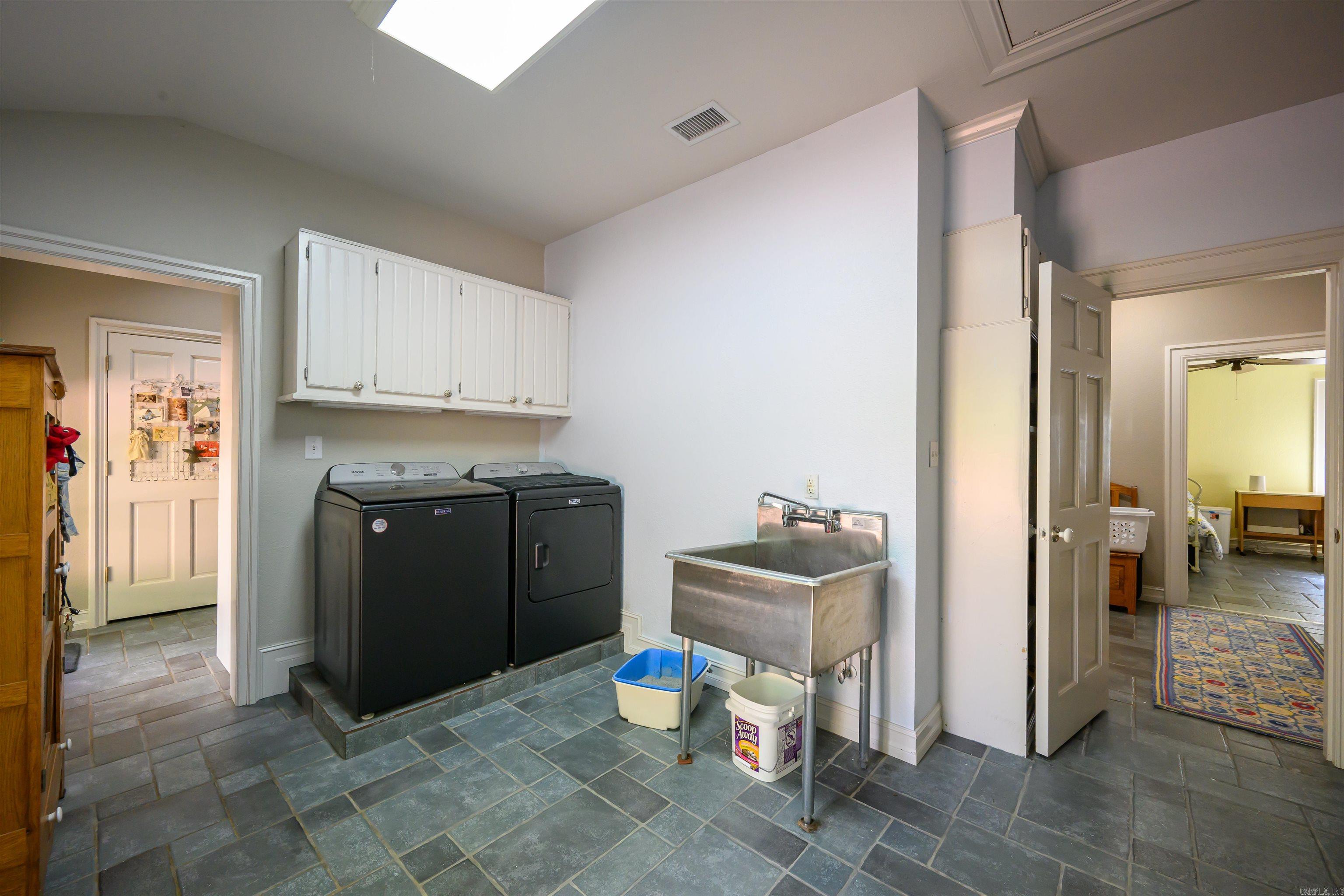 Photo 32 - Residential for sale – 1410  Dogwood   Batesville, AR