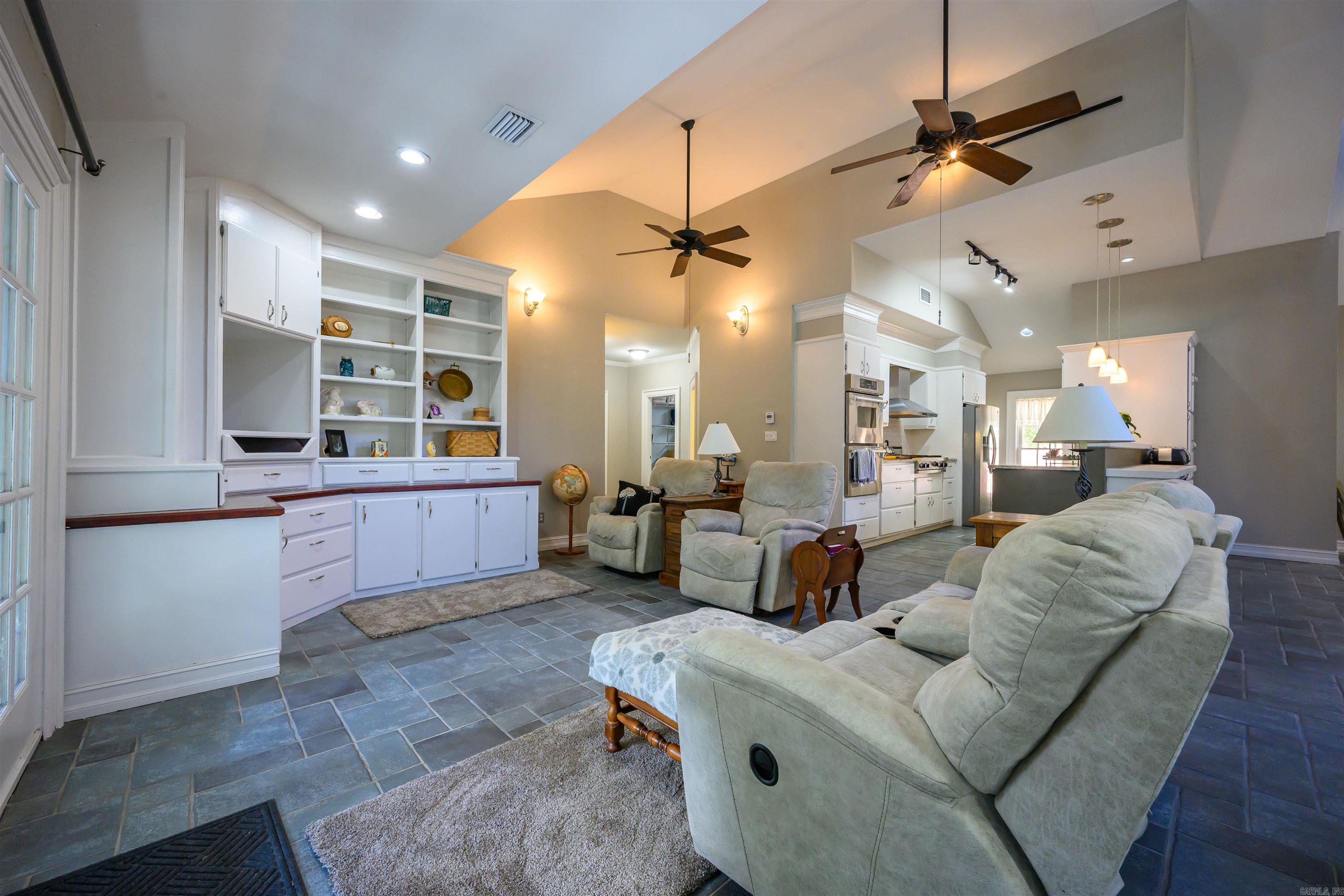 Photo 7 - Residential for sale – 1410  Dogwood   Batesville, AR