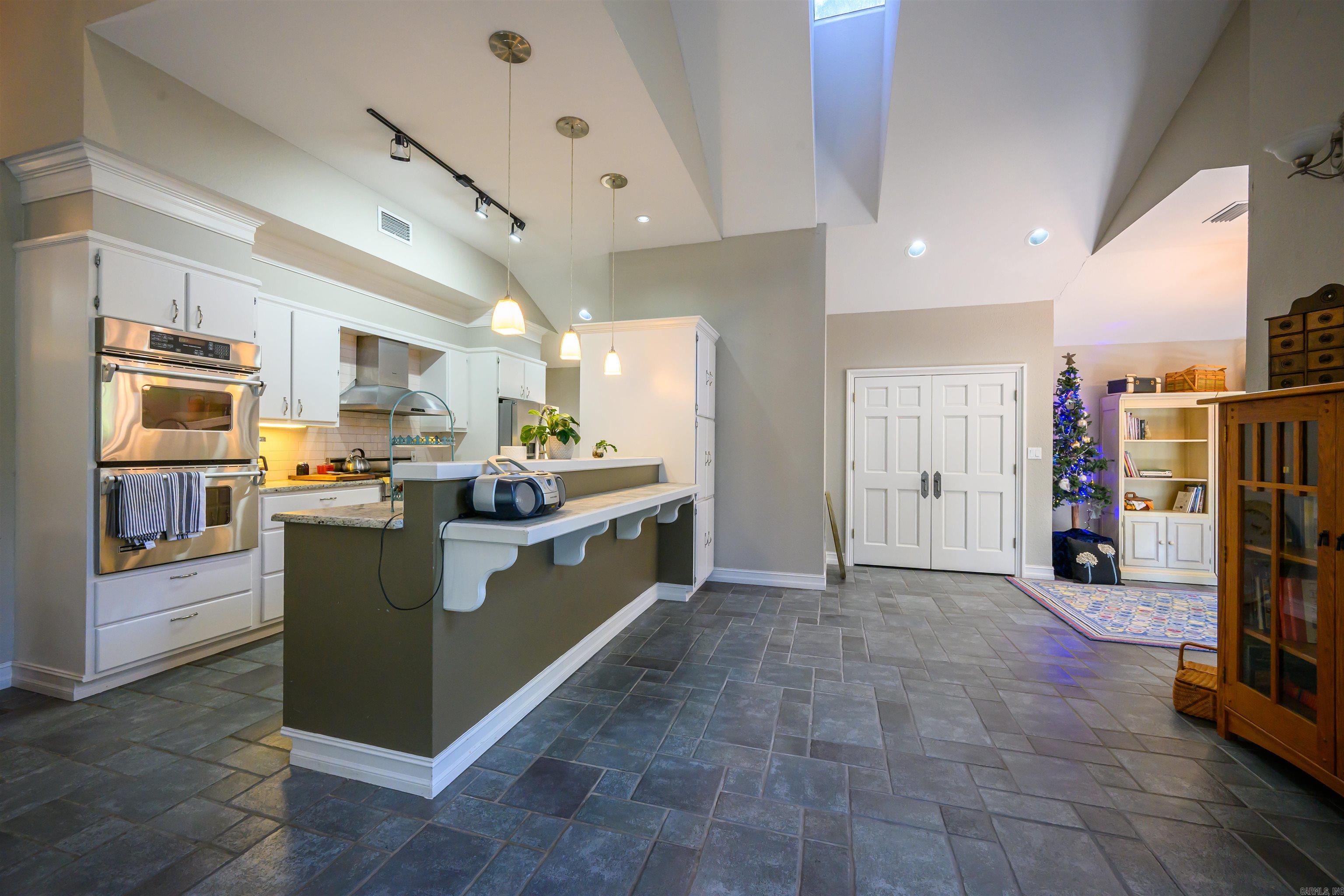 Photo 10 - Residential for sale – 1410  Dogwood   Batesville, AR