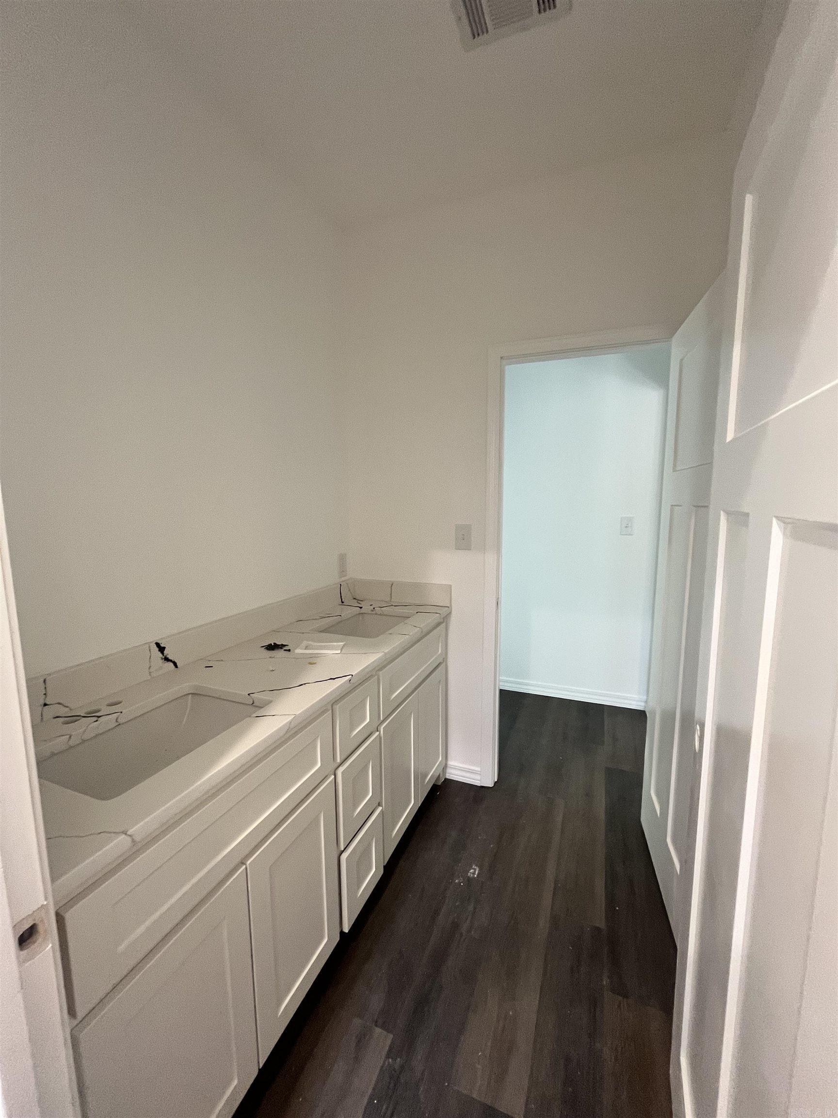 Photo 15 - Residential for sale – 137  Leatherwood   Batesville, AR