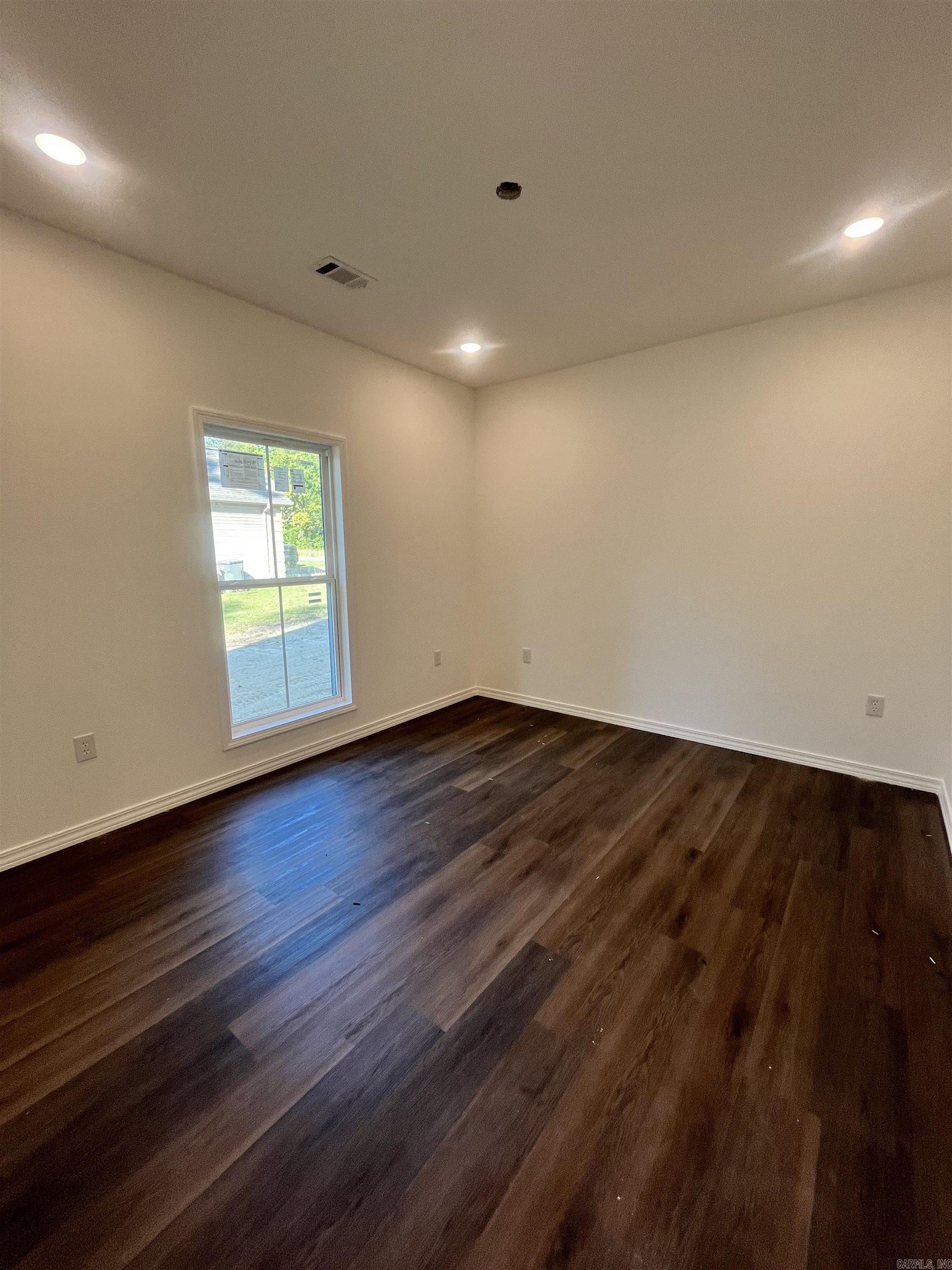 Photo 17 - Residential for sale – 137  Leatherwood   Batesville, AR