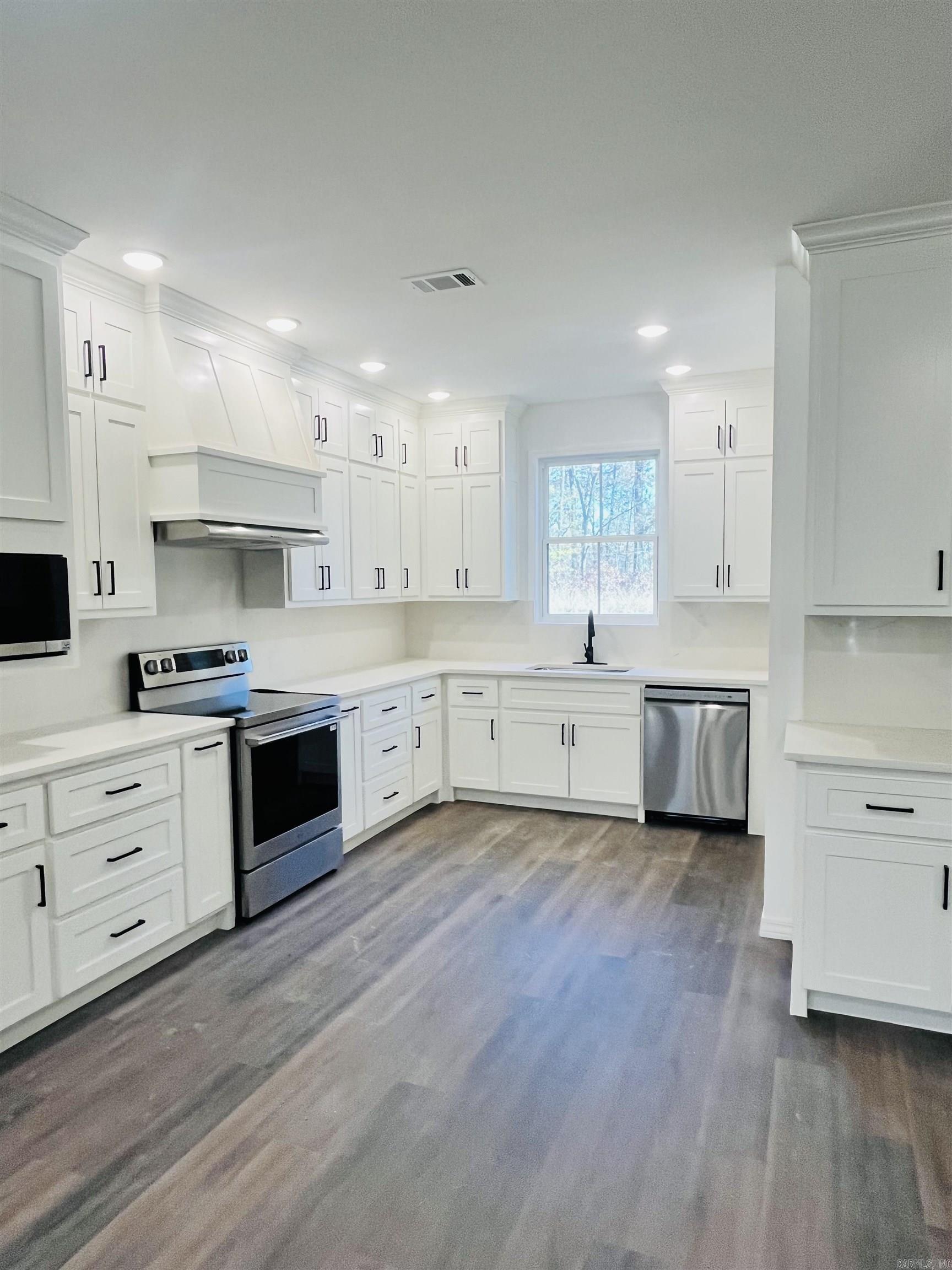 Photo 23 - Residential for sale – 137  Leatherwood   Batesville, AR