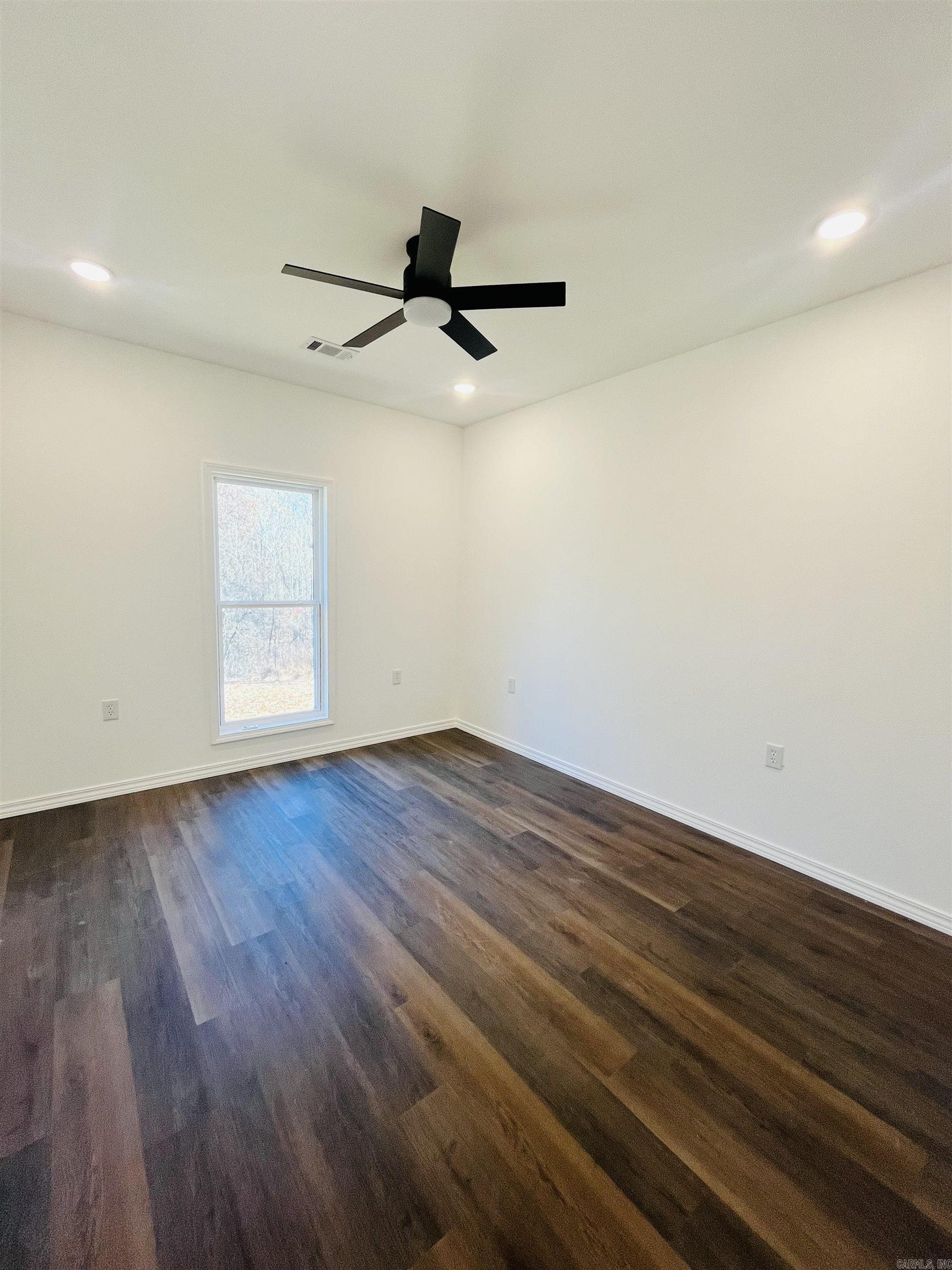 Photo 33 - Residential for sale – 137  Leatherwood   Batesville, AR