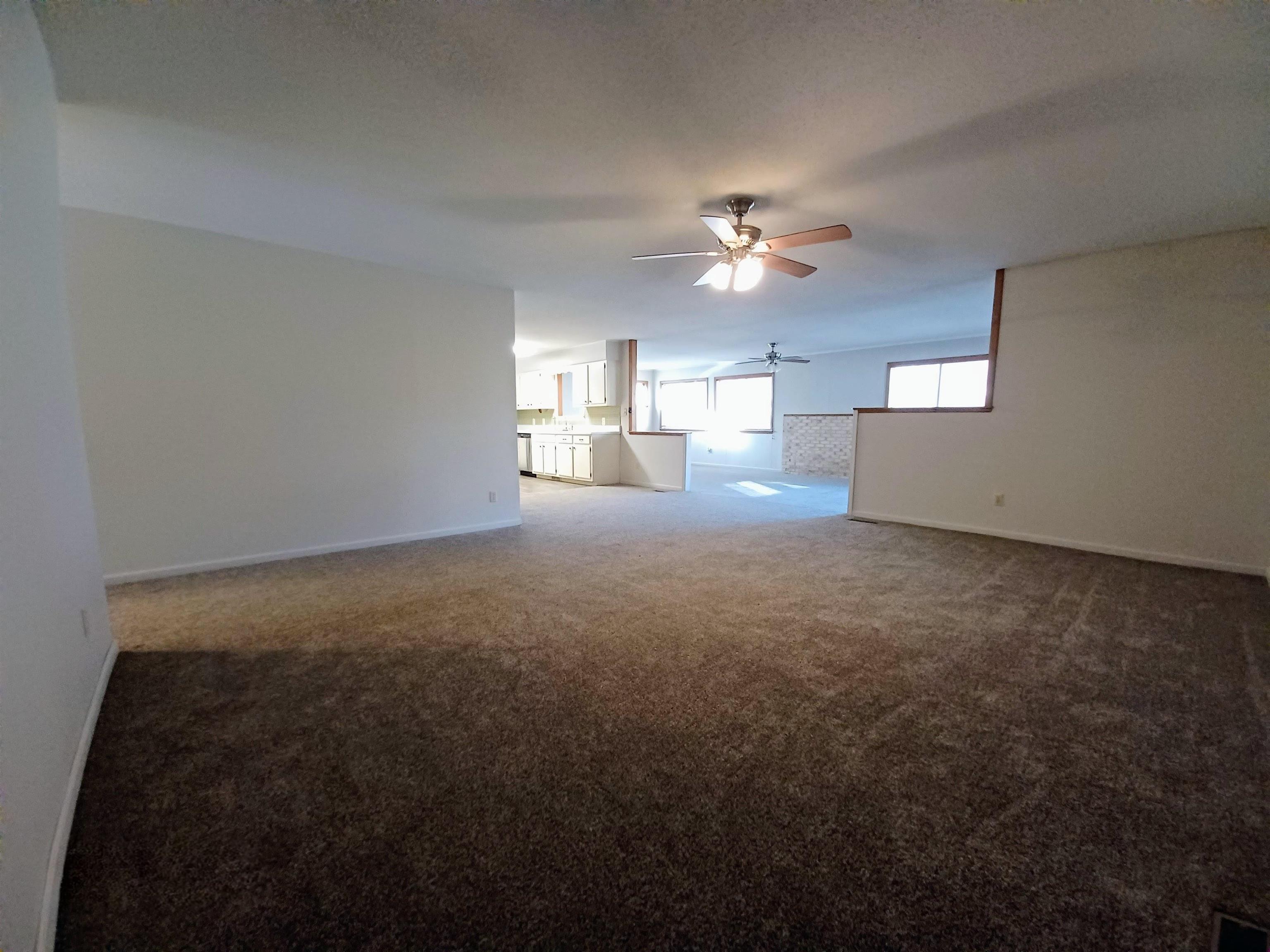 Photo 2 - Residential for sale – 904 S Manor   Horseshoe Bend, AR