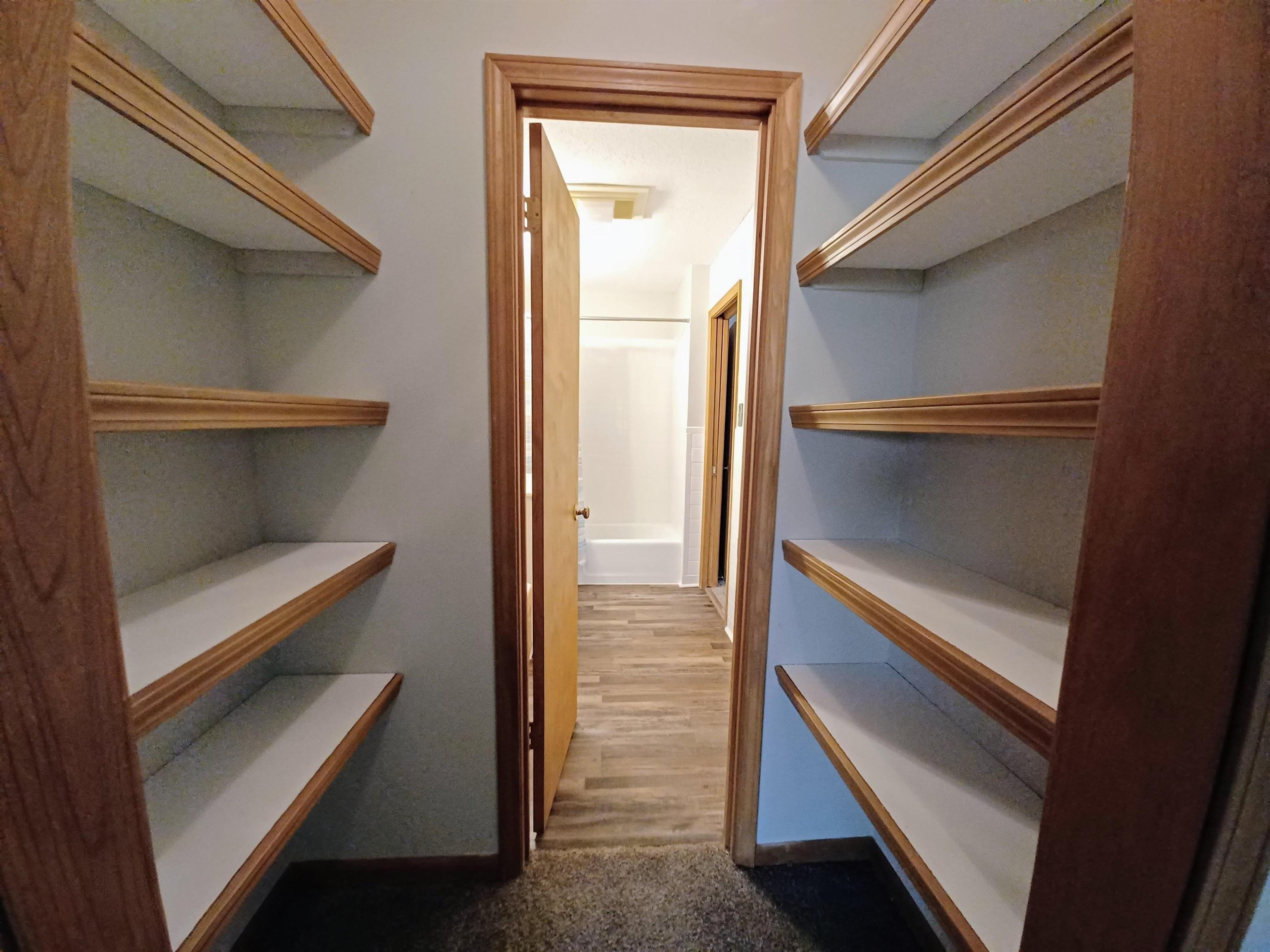 Photo 5 - Residential for sale – 904 S Manor   Horseshoe Bend, AR