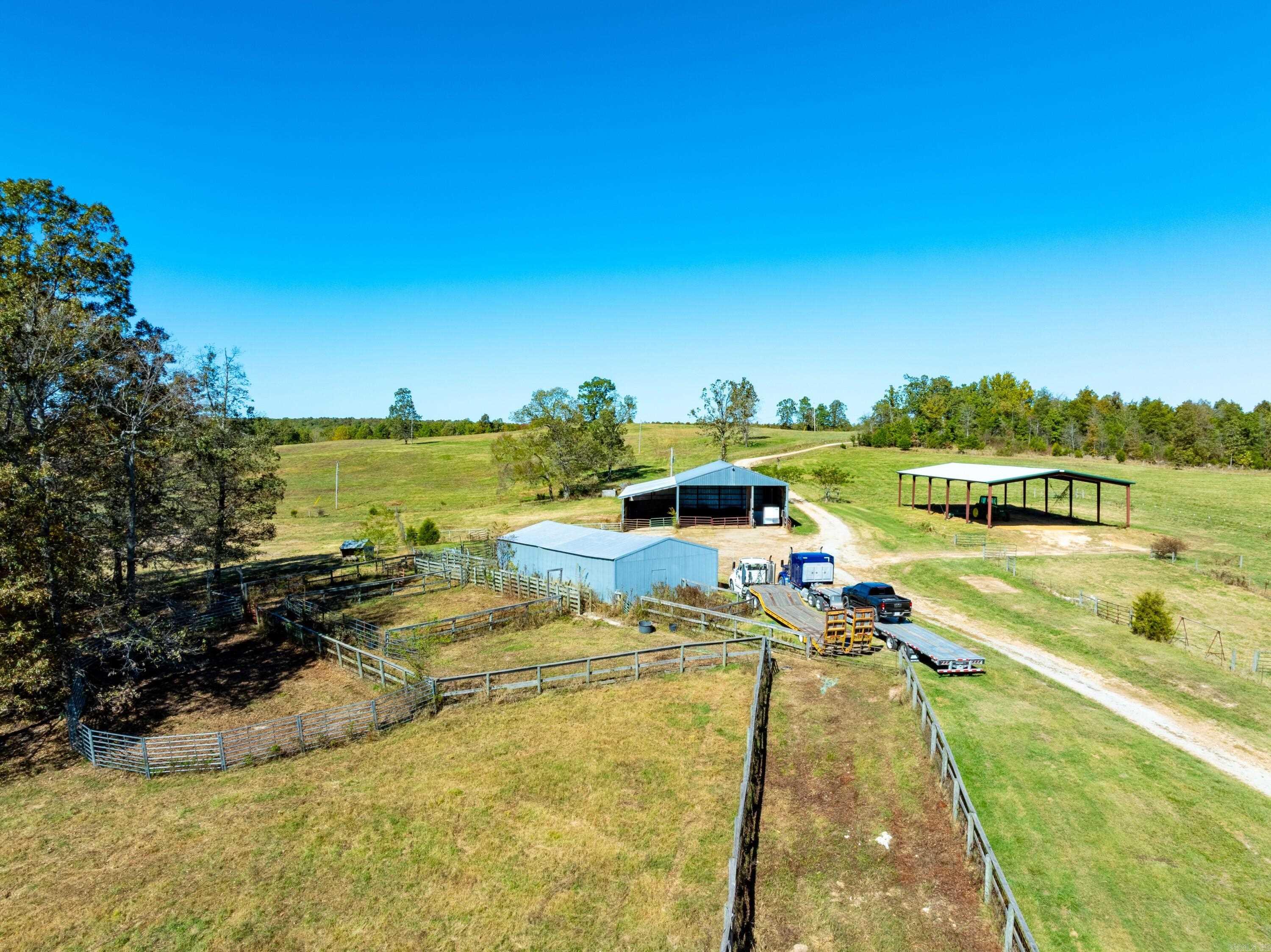 Photo 6 - Residential for sale – 717  Green Valley Ln   Viola, AR