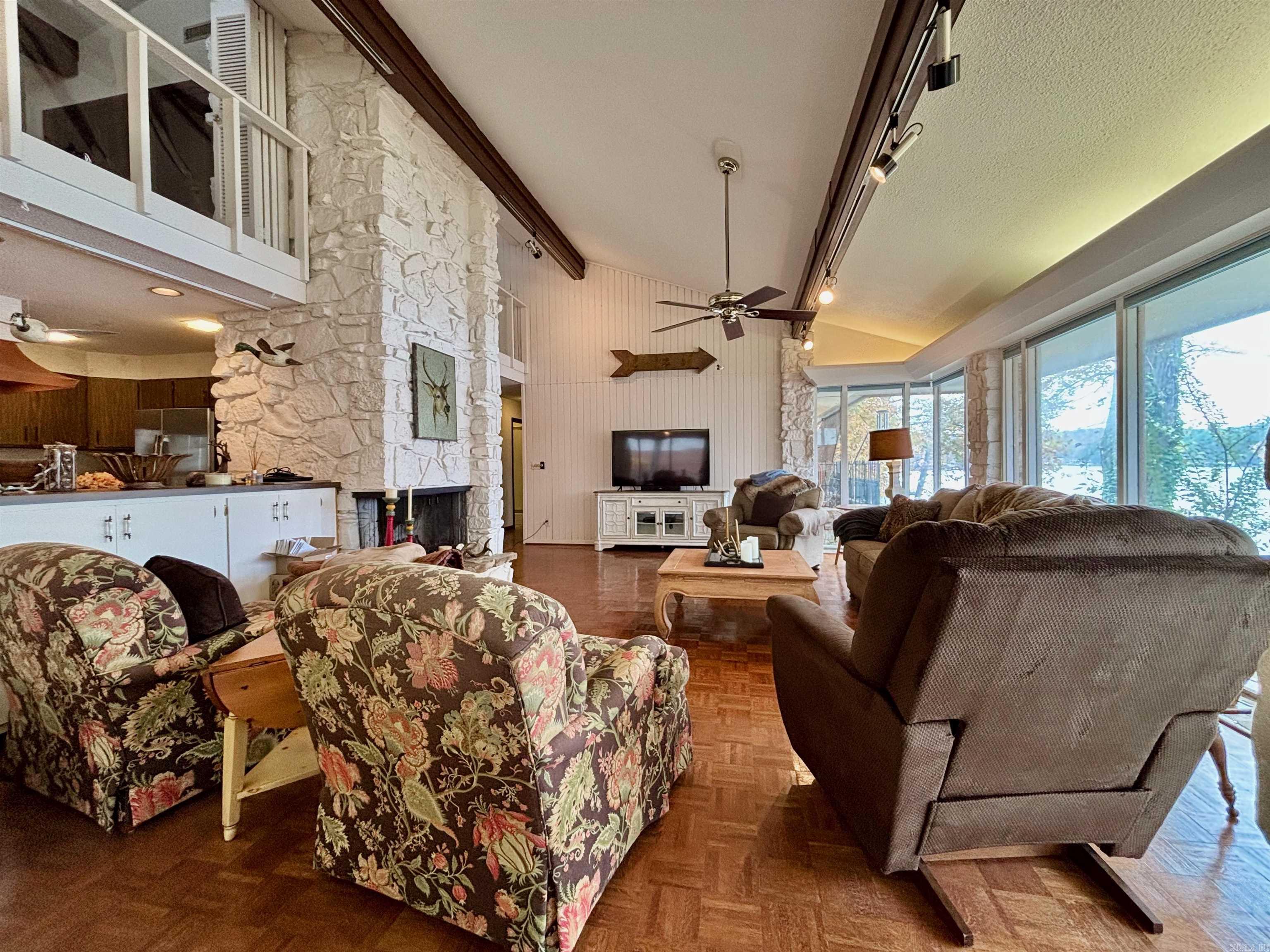 Photo 21 - Residential for sale – 135  Iroquois Dr   Cherokee Village, AR