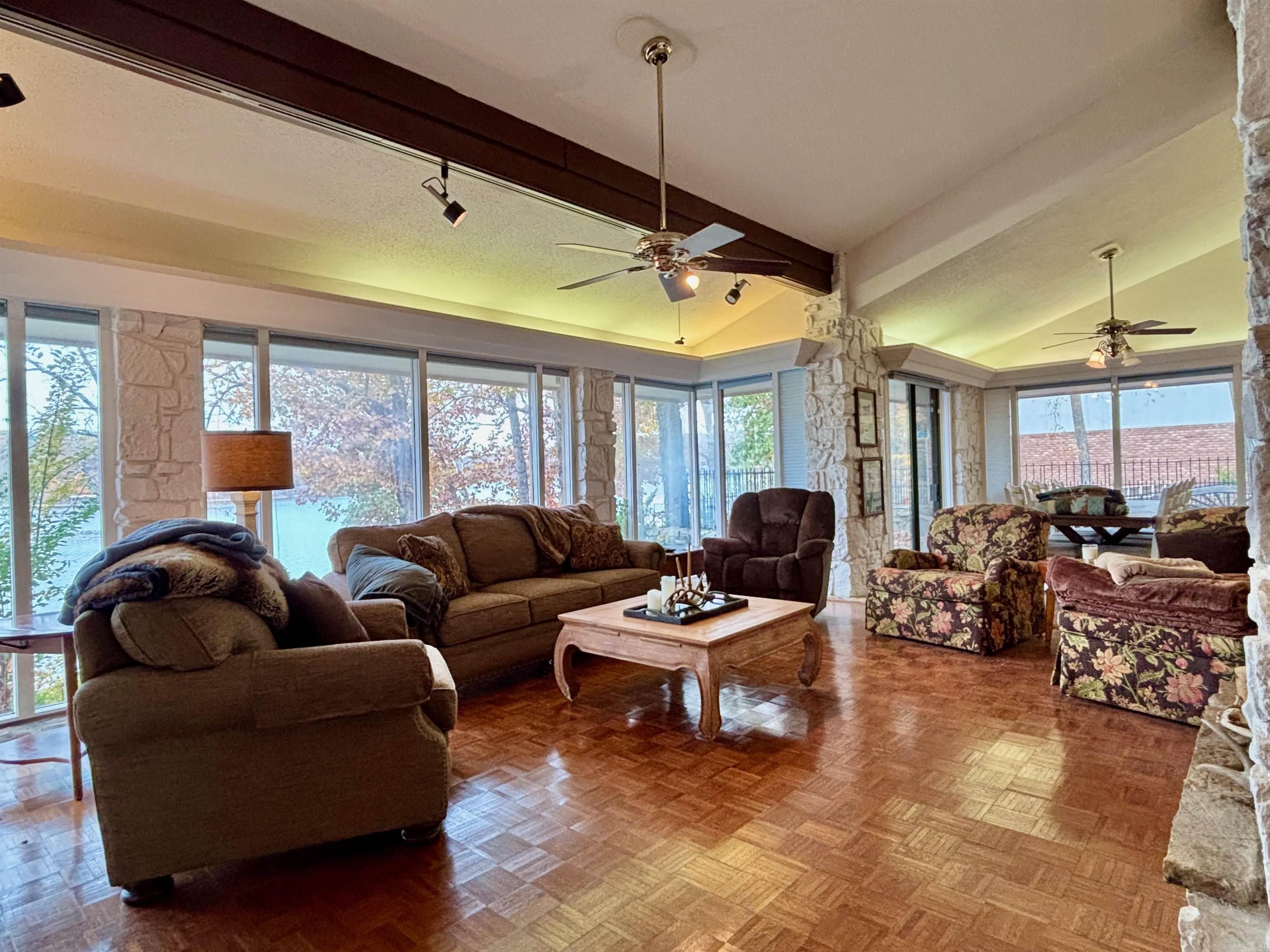 Photo 22 - Residential for sale – 135  Iroquois Dr   Cherokee Village, AR