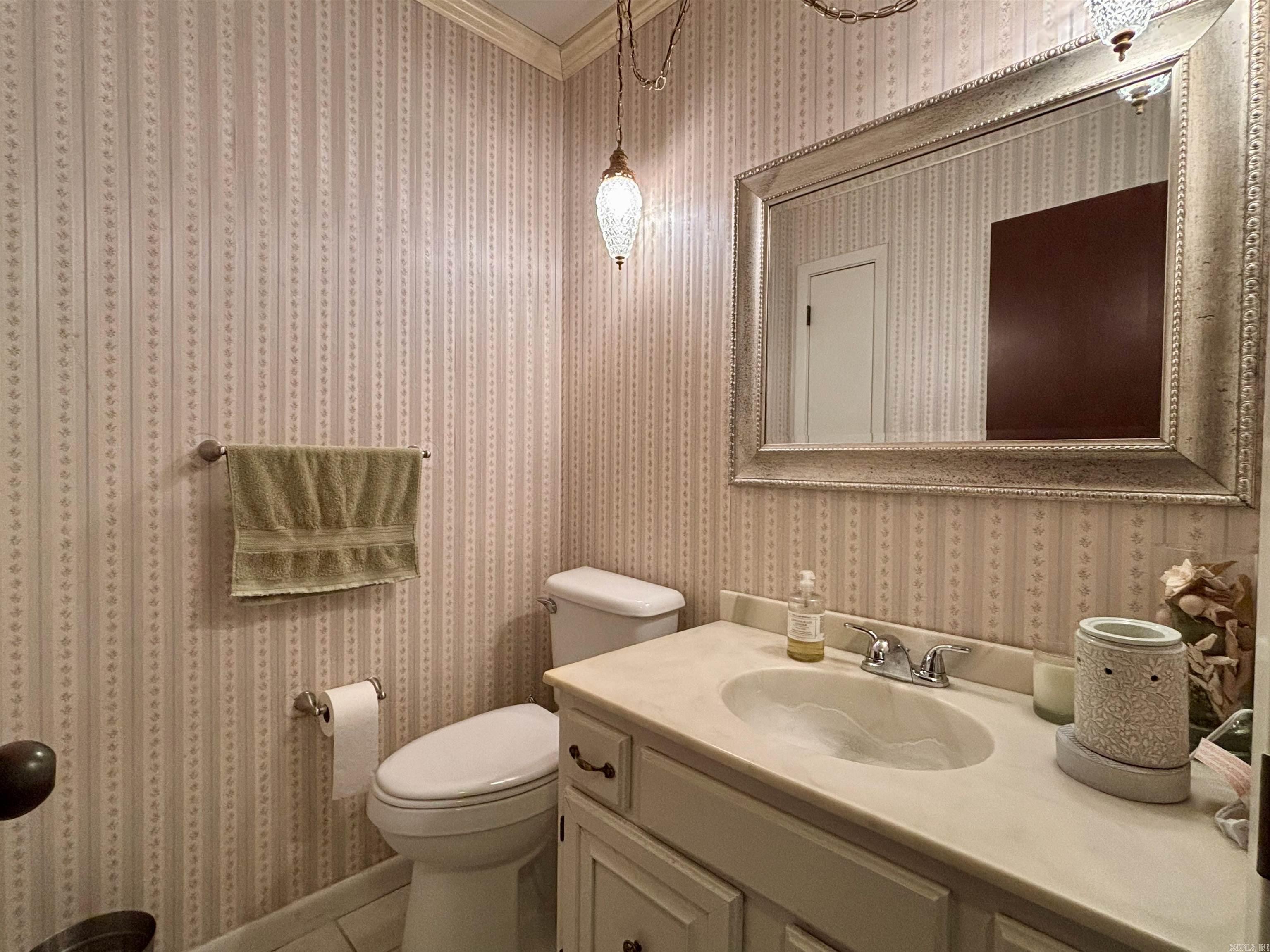 Photo 33 - Residential for sale – 135  Iroquois Dr   Cherokee Village, AR