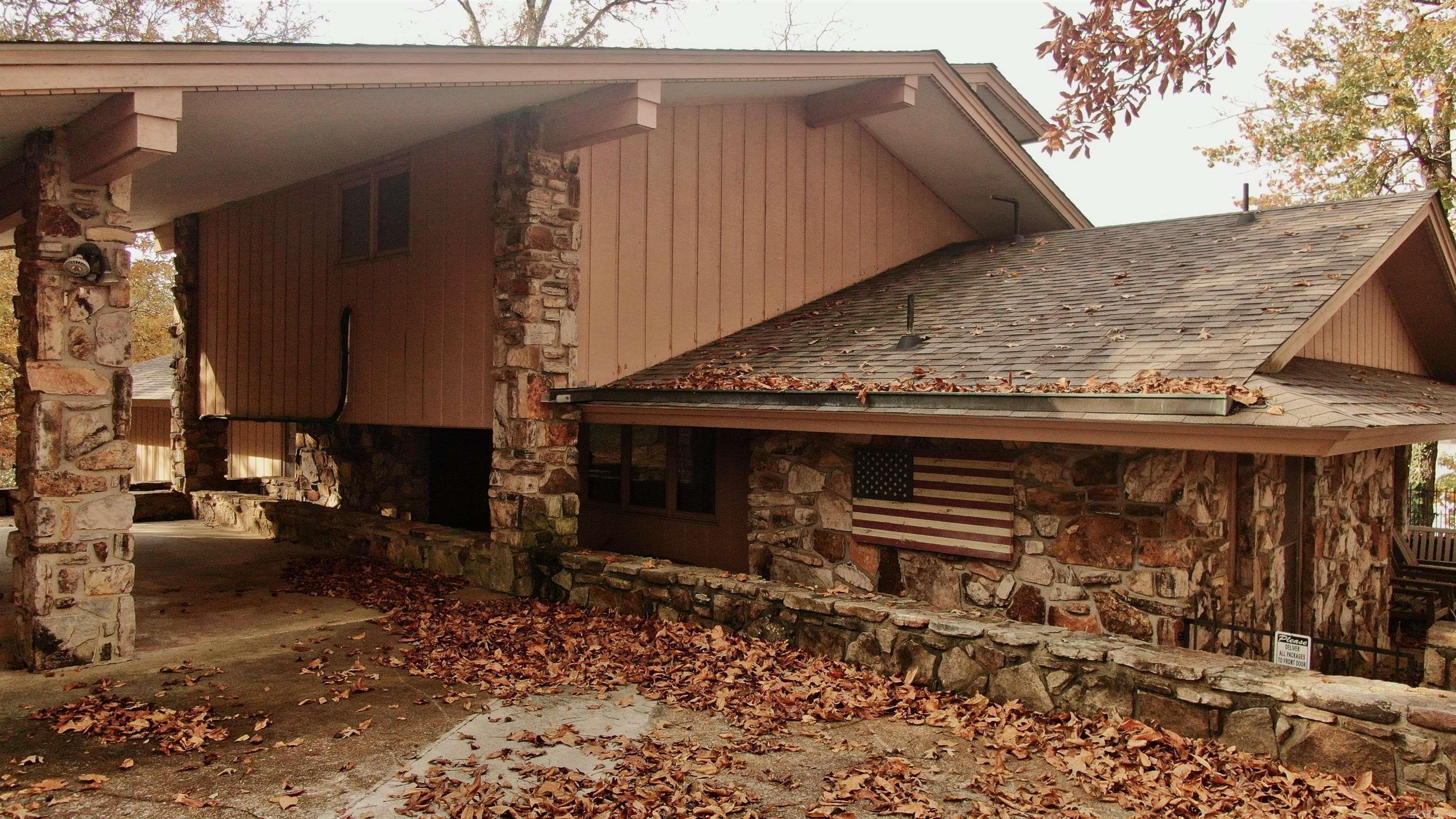 Photo 10 - Residential for sale – 135  Iroquois Dr   Cherokee Village, AR