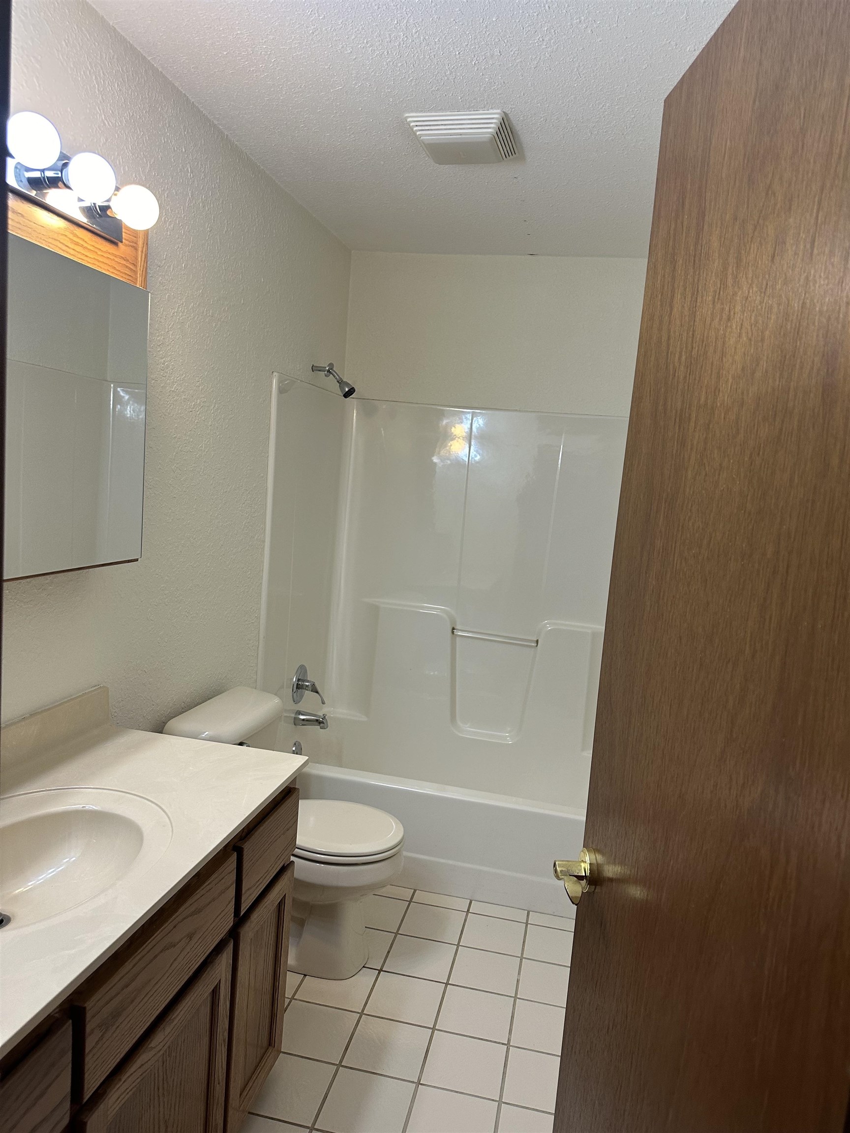 Photo 14 - Residential for sale – 100  Powhatan   Cherokee Village, AR