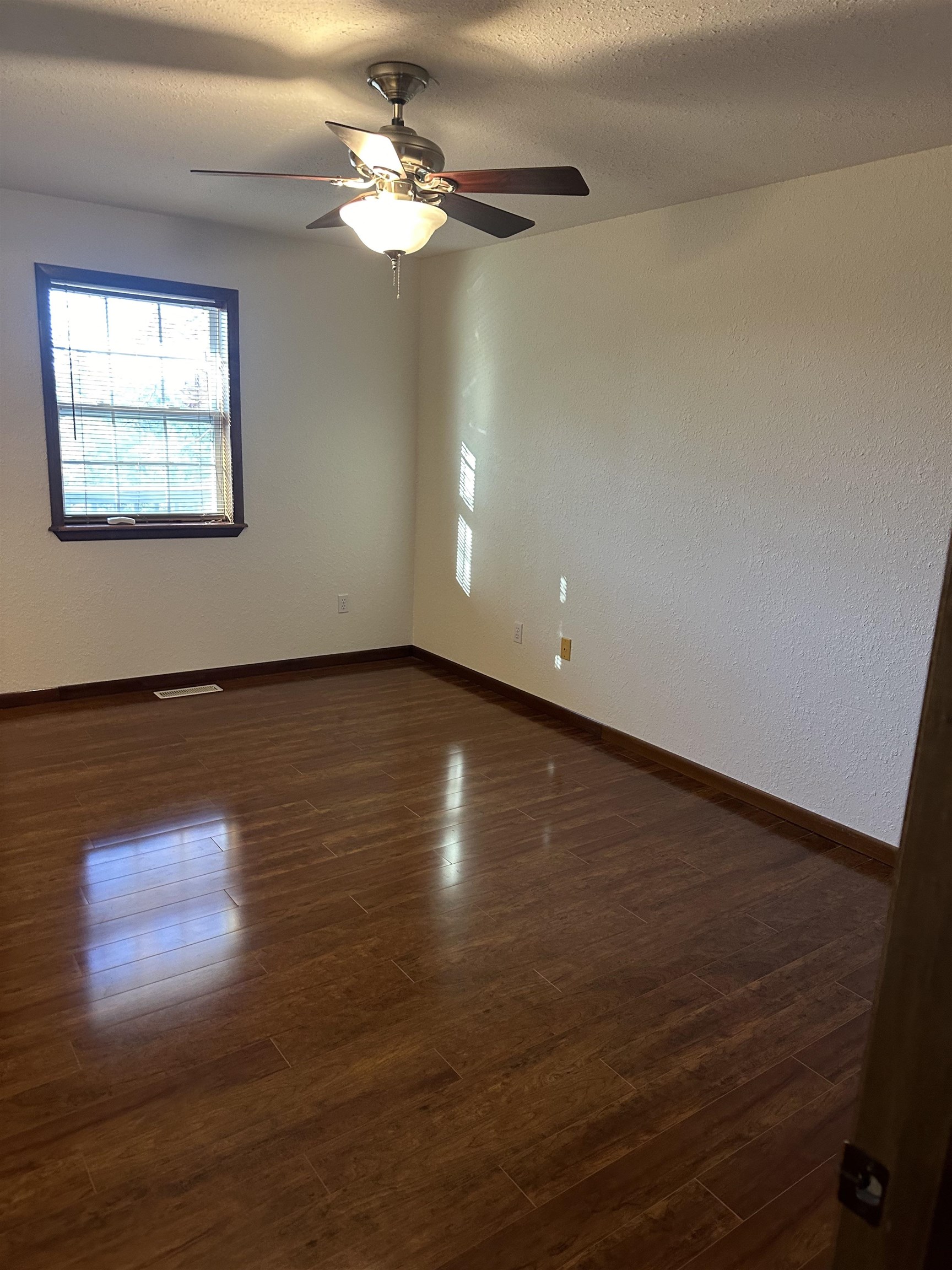 Photo 20 - Residential for sale – 100  Powhatan   Cherokee Village, AR