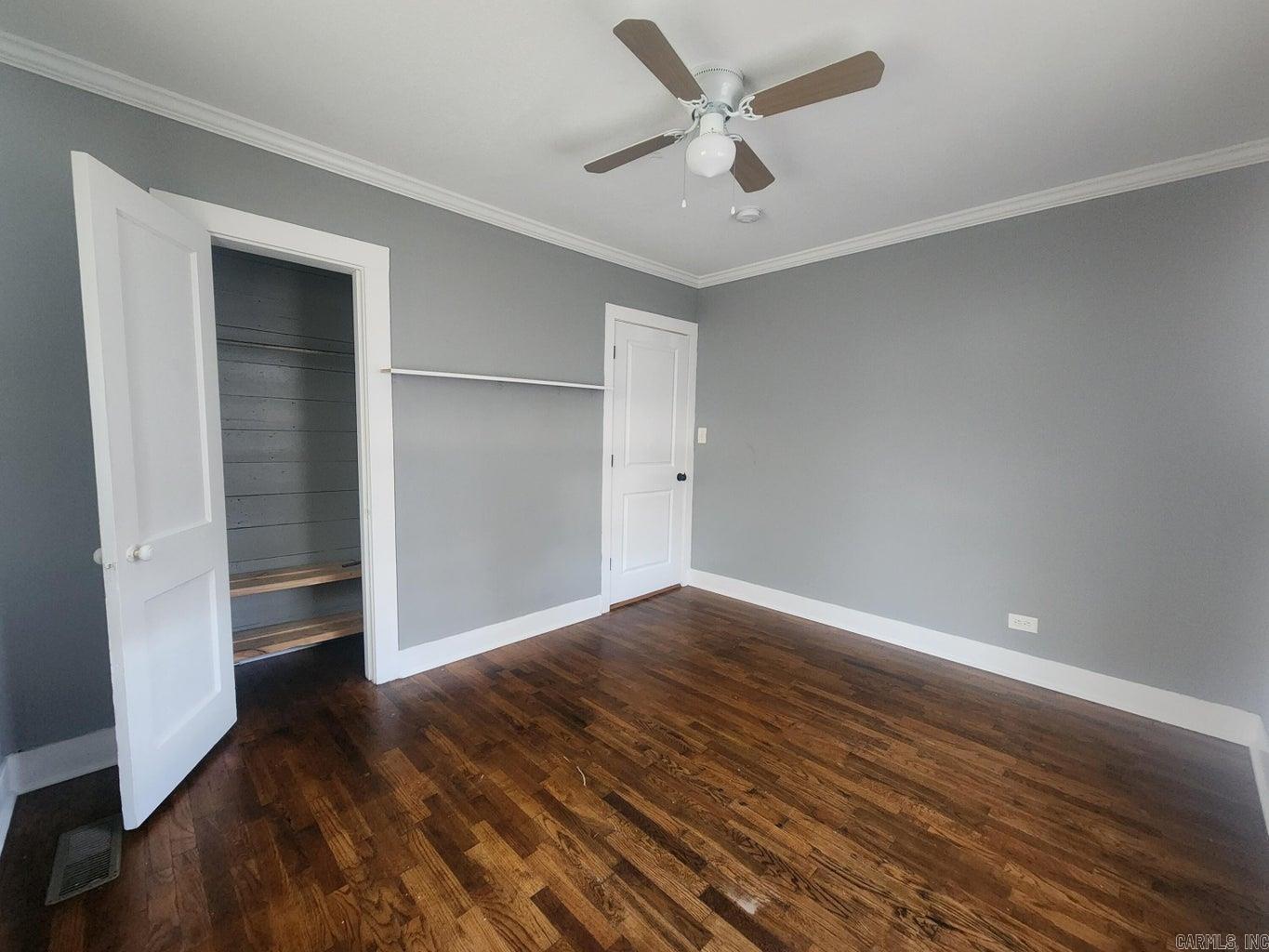 Photo 15 - Residential for sale – 205 E Pine   Batesville, AR