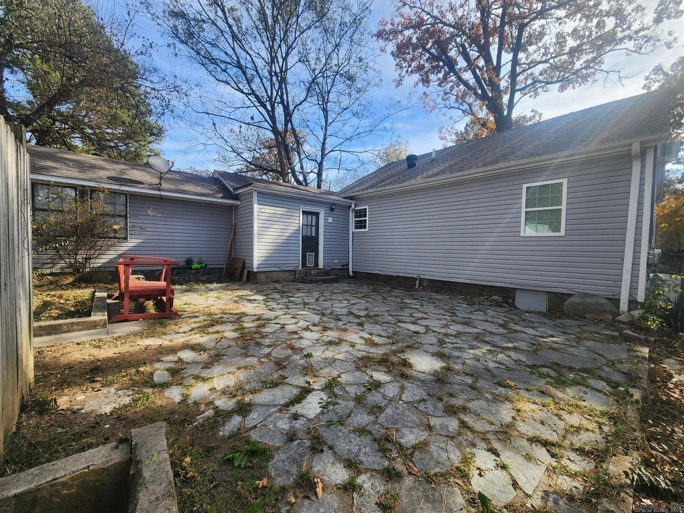 Photo 19 - Residential for sale – 205 E Pine   Batesville, AR