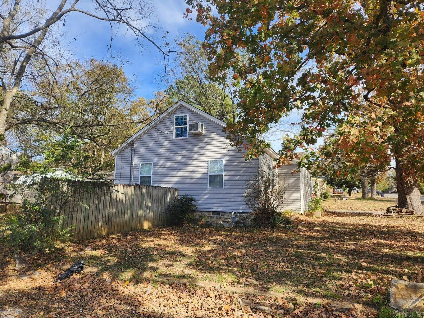 Photo 22 - Residential for sale – 205 E Pine   Batesville, AR