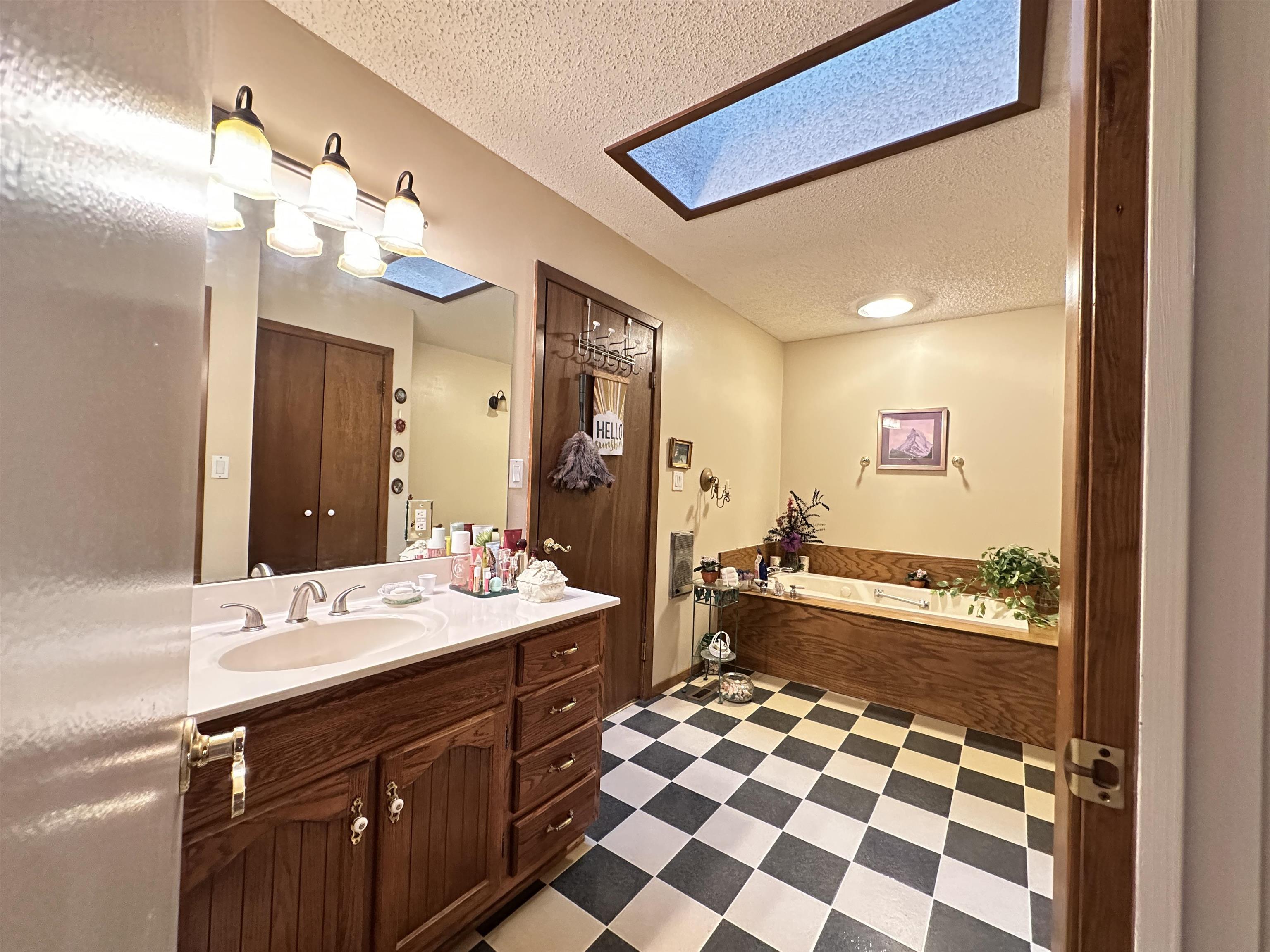 Photo 15 - Residential for sale – 67  Powhatan   Cherokee Village, AR