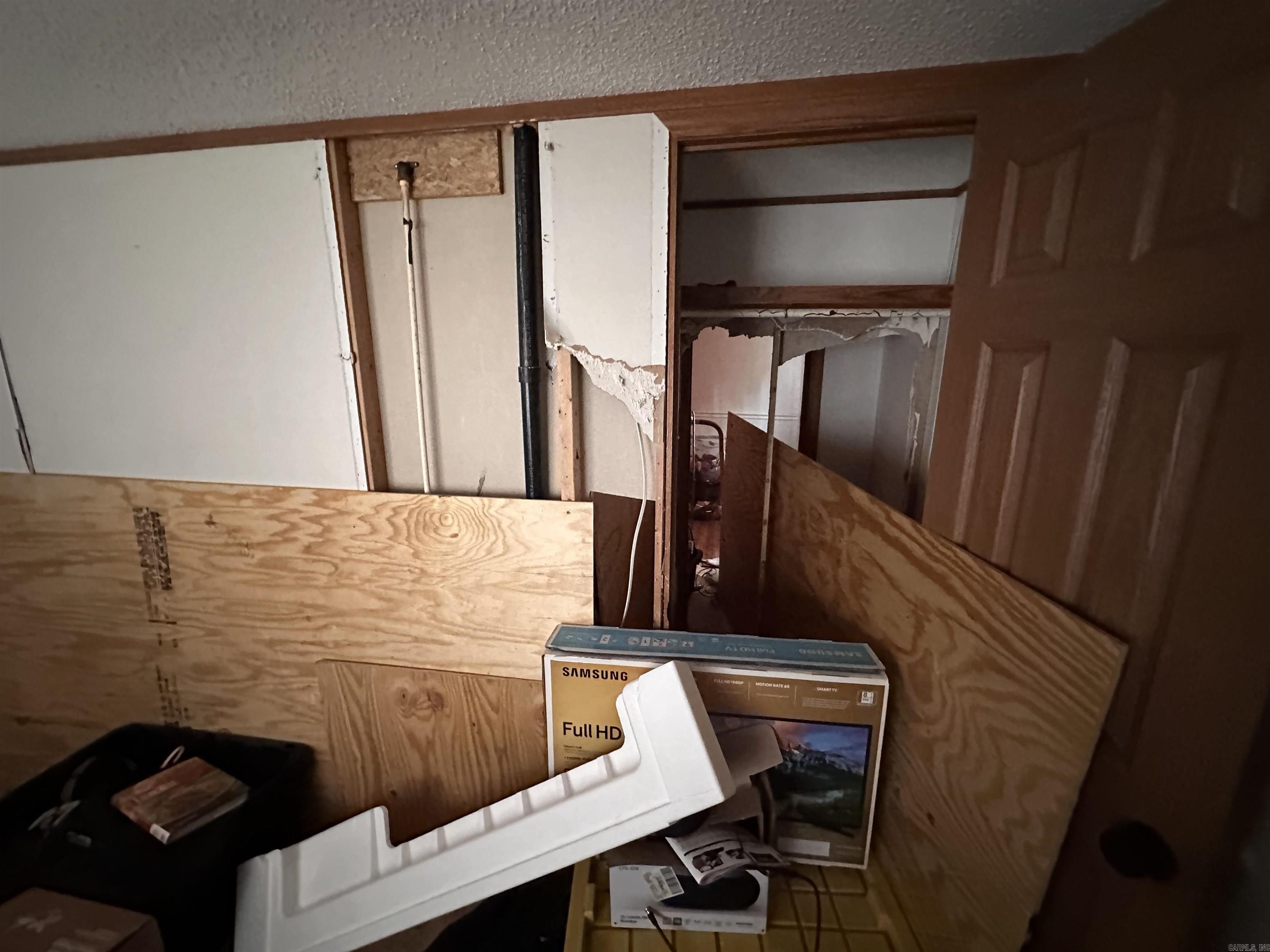 Photo 10 - Residential for sale – 900  Toad Pole Ln   Sidney, AR