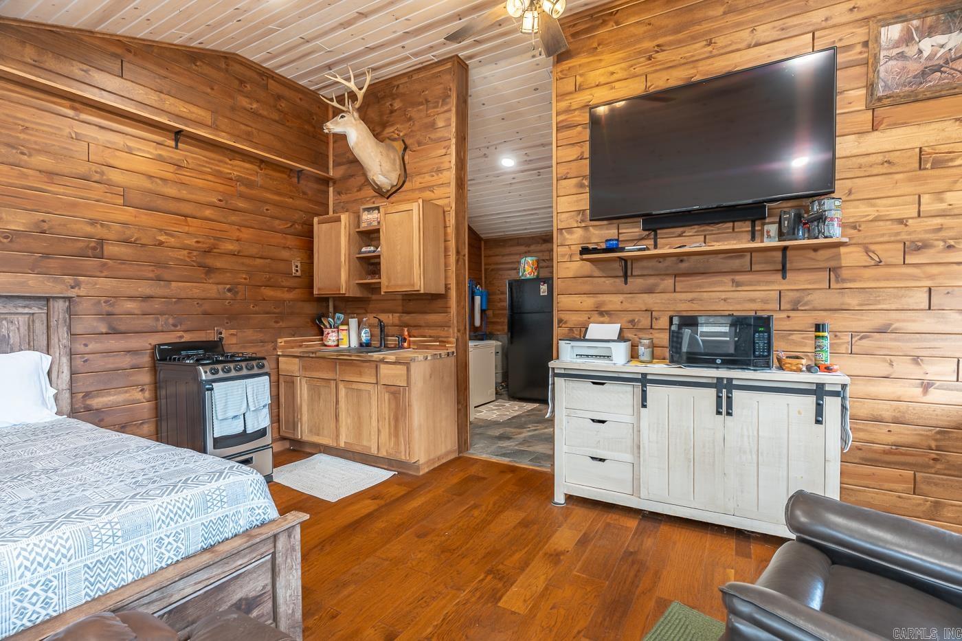 Photo 9 - Residential for sale – 421  Tail Star Trl   Elizabeth, AR