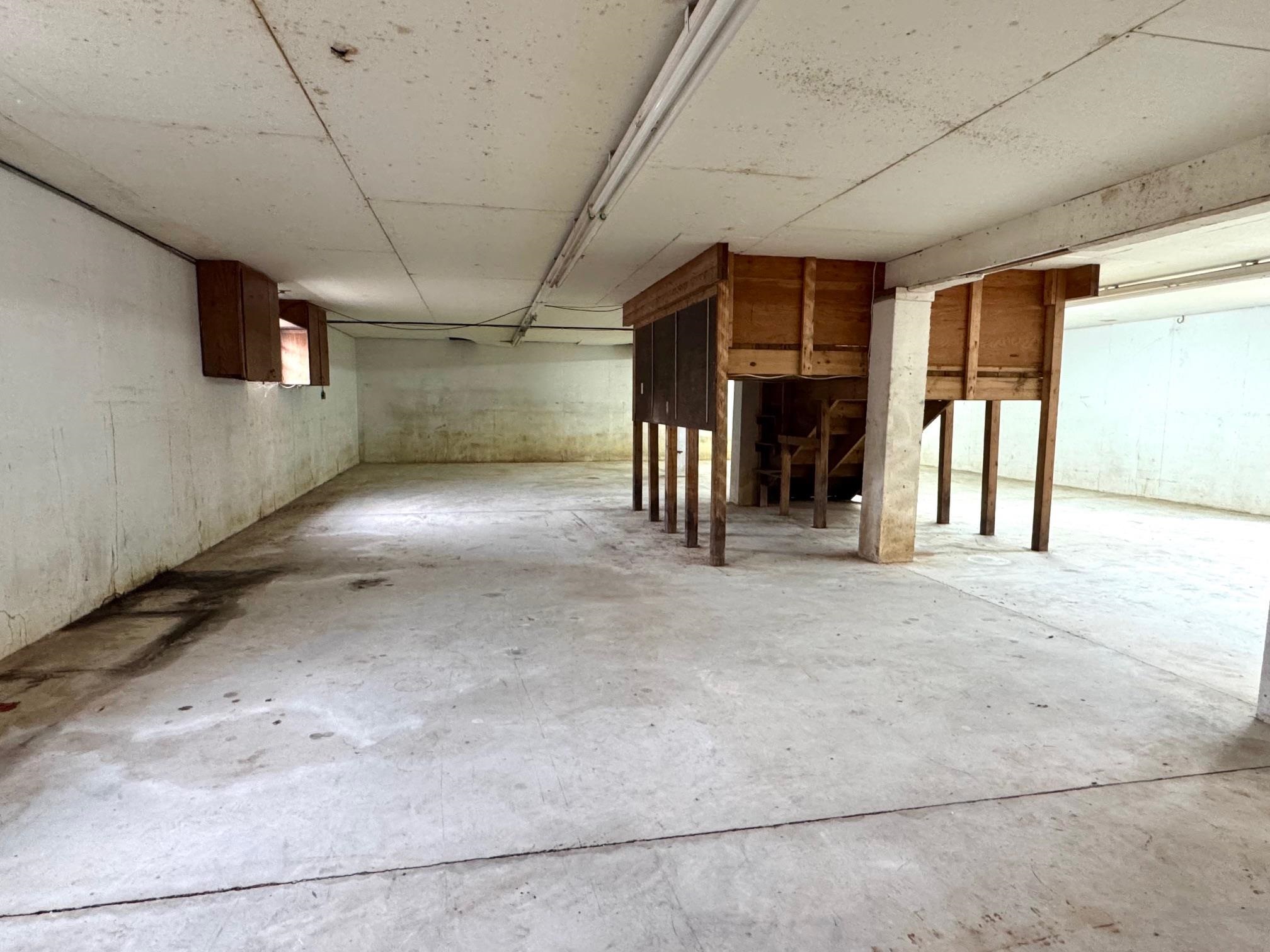 Photo 16 - Commercial / Industrial for sale – 5  Spring   Hardy, AR