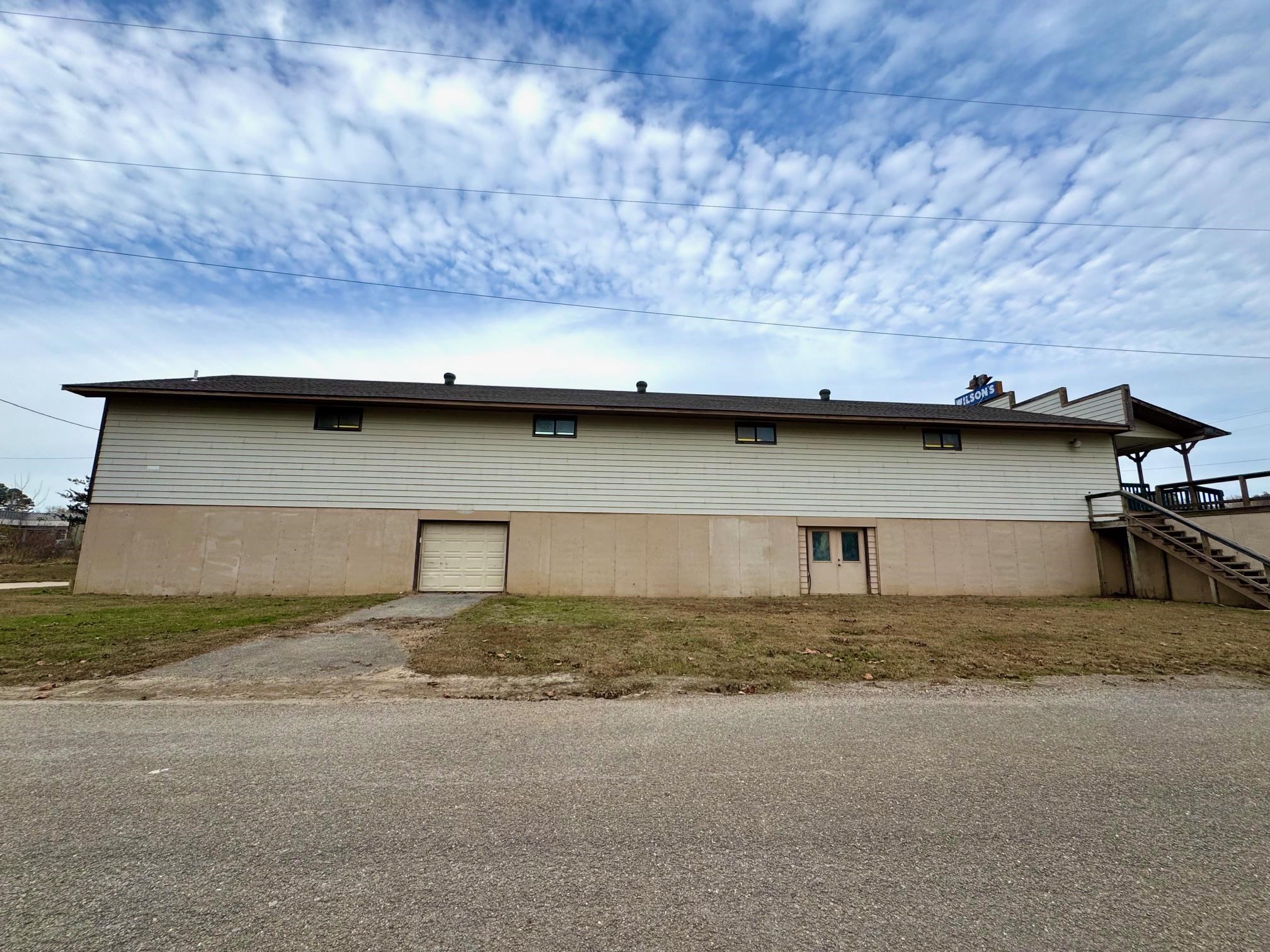 Photo 24 - Commercial / Industrial for sale – 5  Spring   Hardy, AR