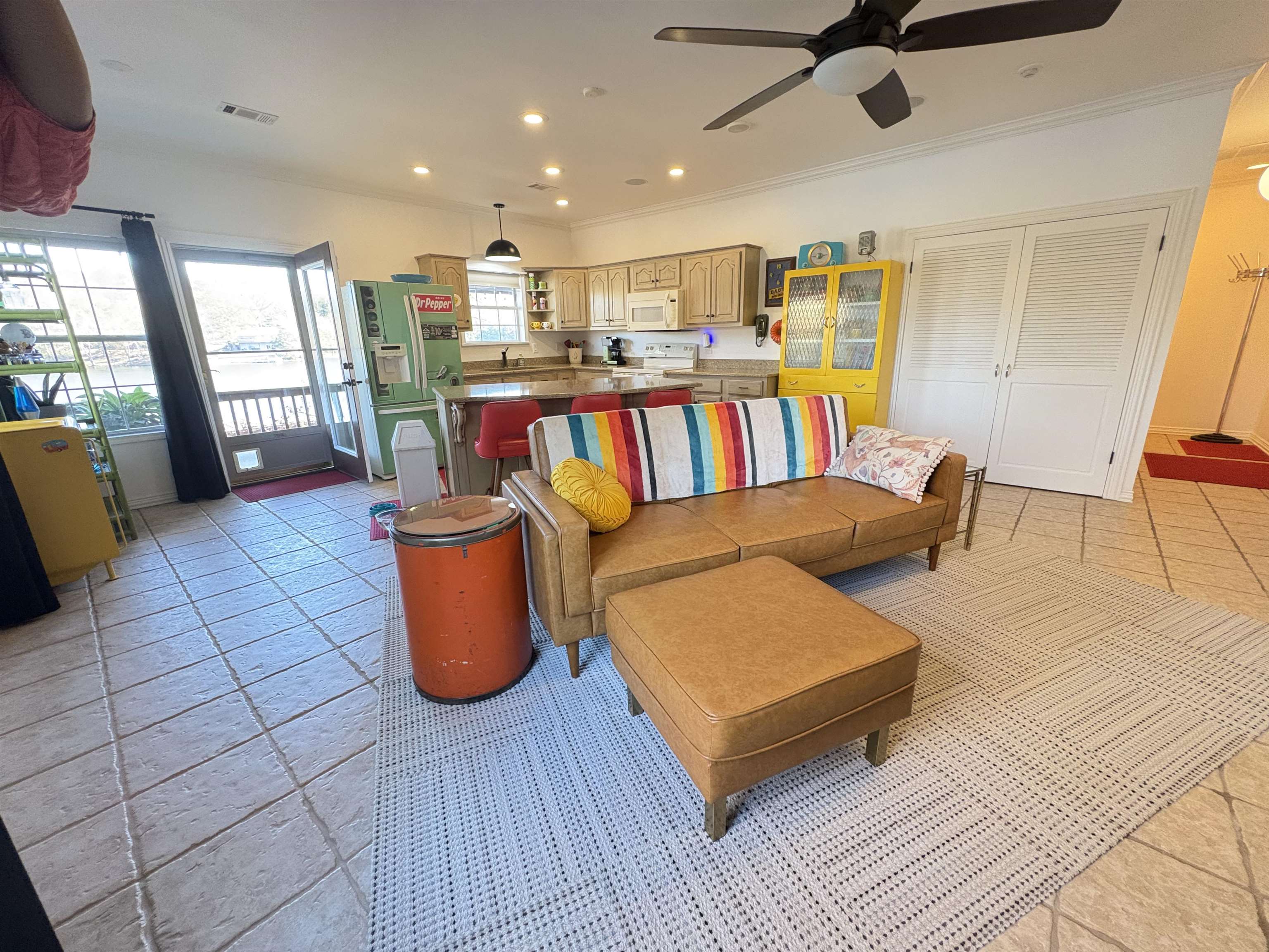 Photo 5 - Residential for sale – 1 W Lakeshore   Cherokee Village, AR