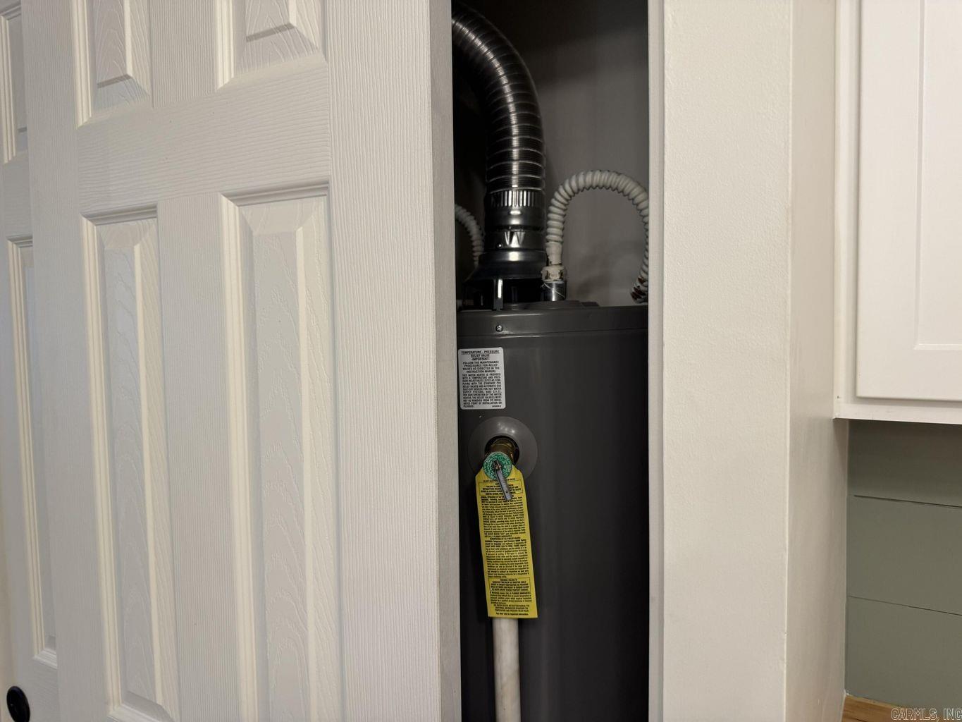 Photo 9 - Residential for sale – 79  Powhatan   Cherokee Village, AR