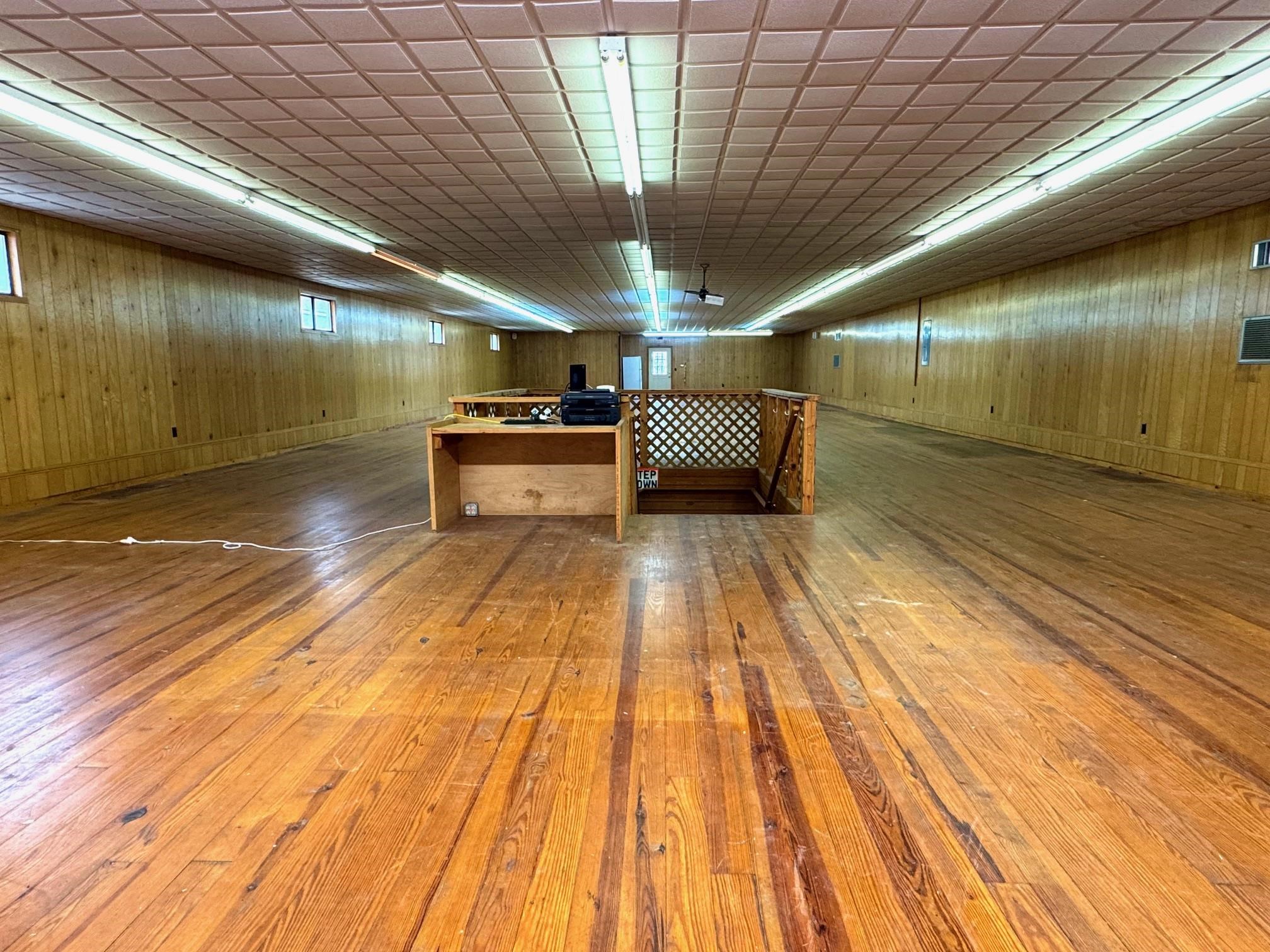 Photo 4 - Residential for sale – 5  Spring   Hardy, AR