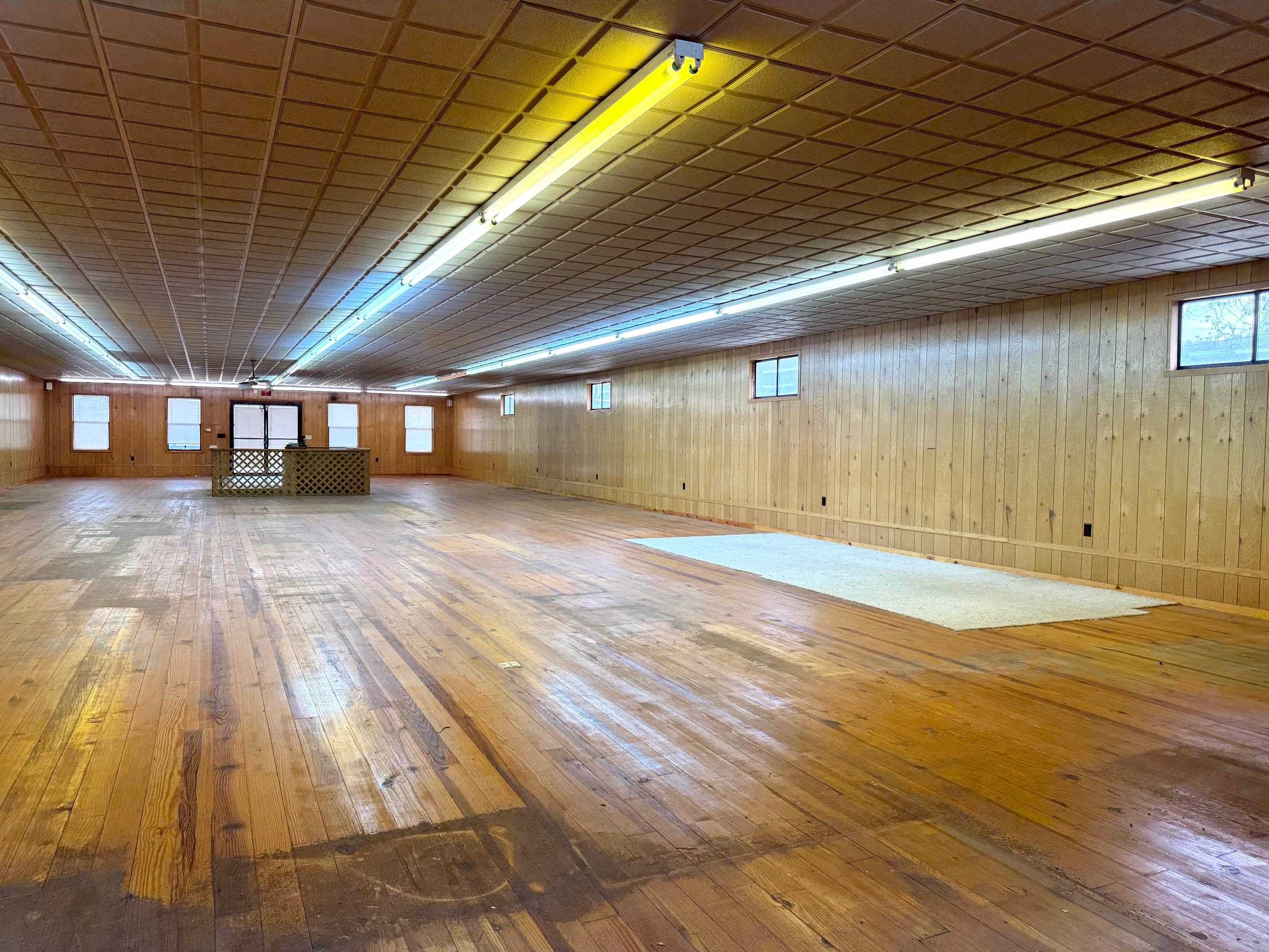 Photo 8 - Residential for sale – 5  Spring   Hardy, AR