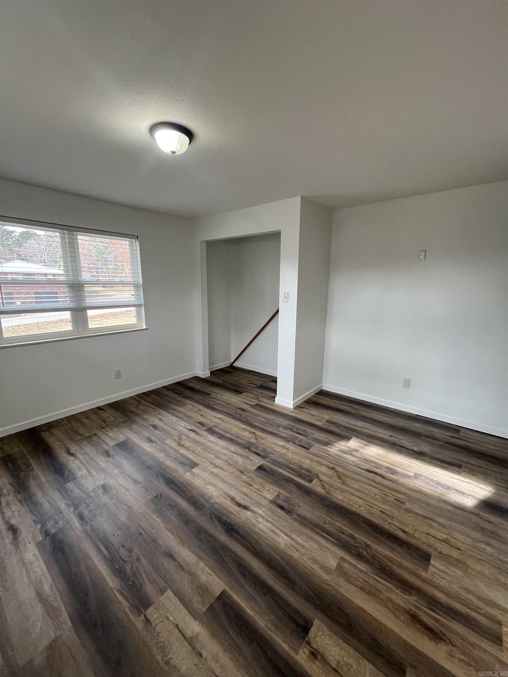 Photo 14 - Residential for sale – 323 N Cedar   Salem, AR