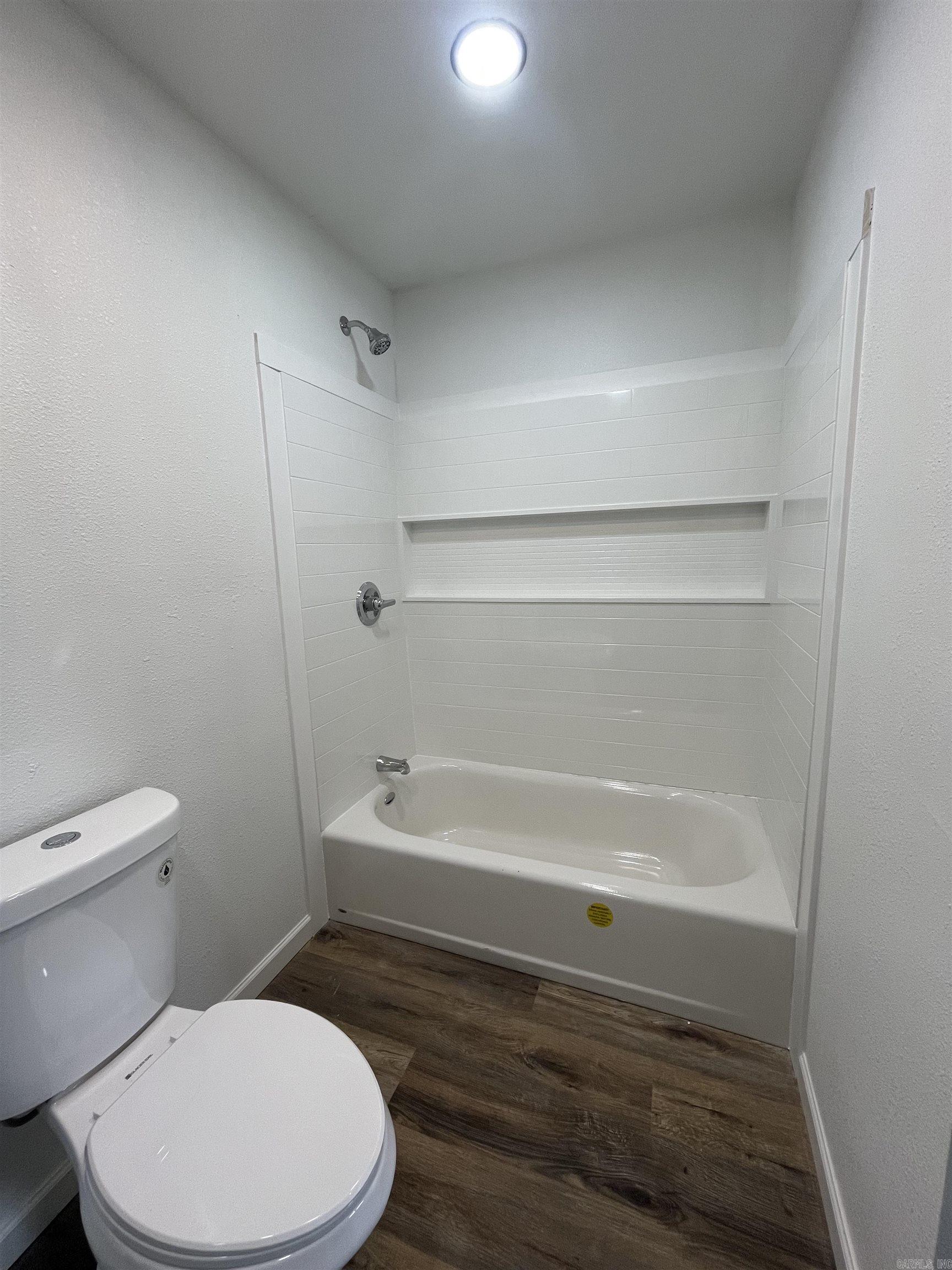 Photo 15 - Residential for sale – 323 N Cedar   Salem, AR