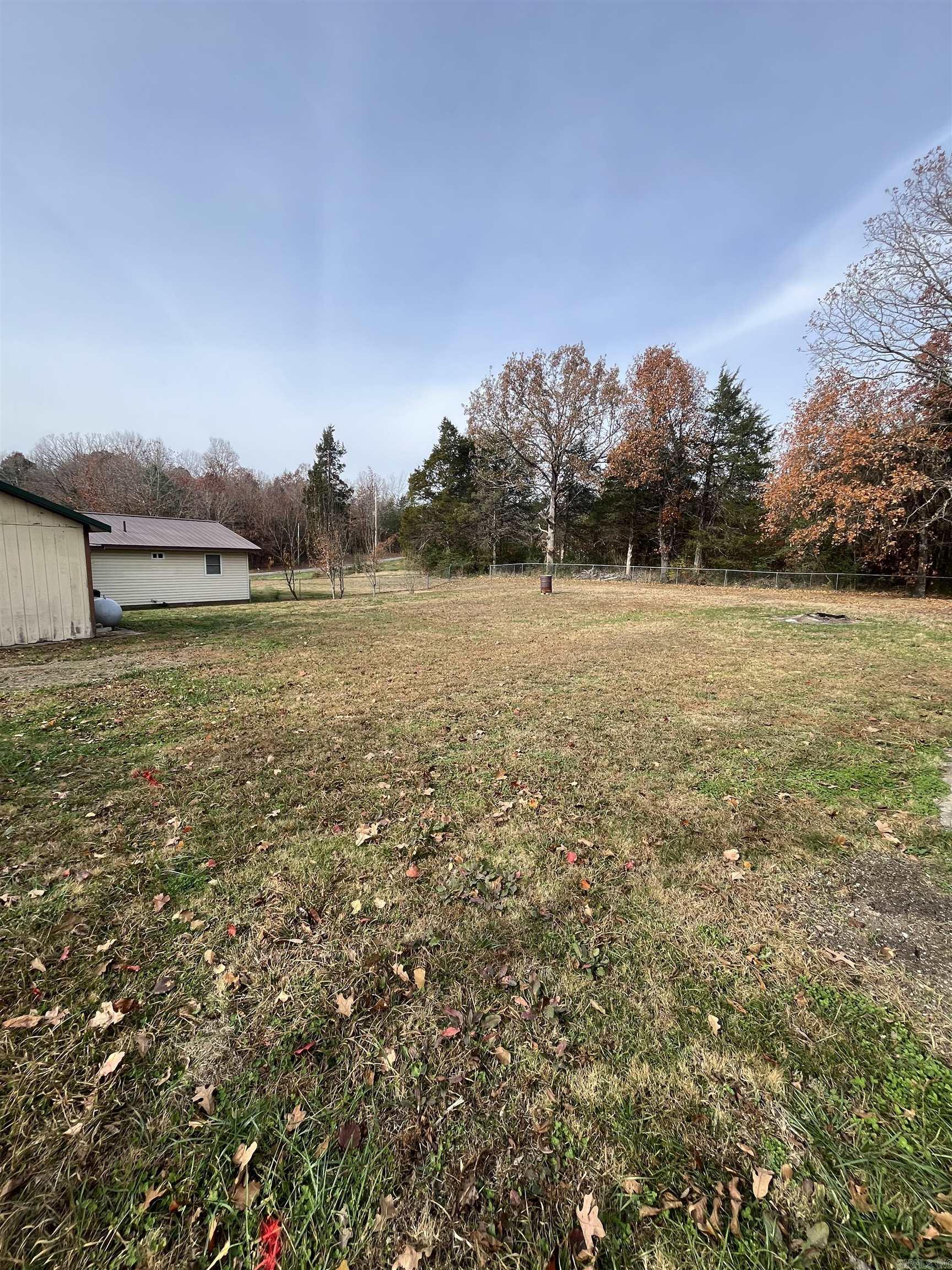 Photo 5 - Residential for sale – 323 N Cedar   Salem, AR