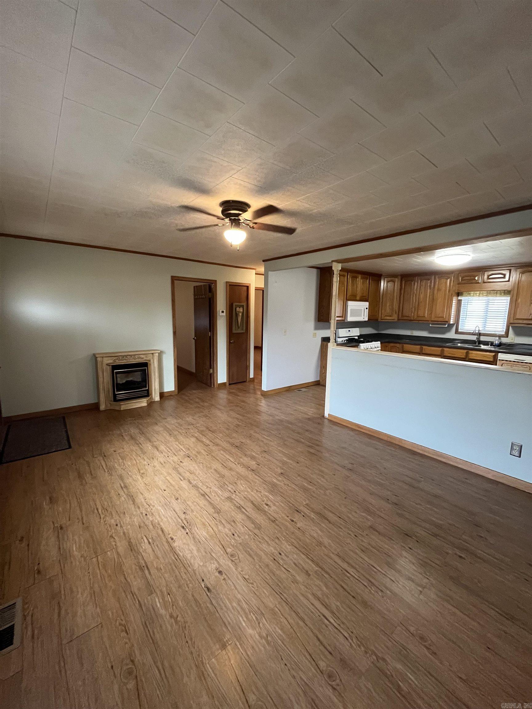 Photo 6 - Residential for sale – 323 N Cedar   Salem, AR