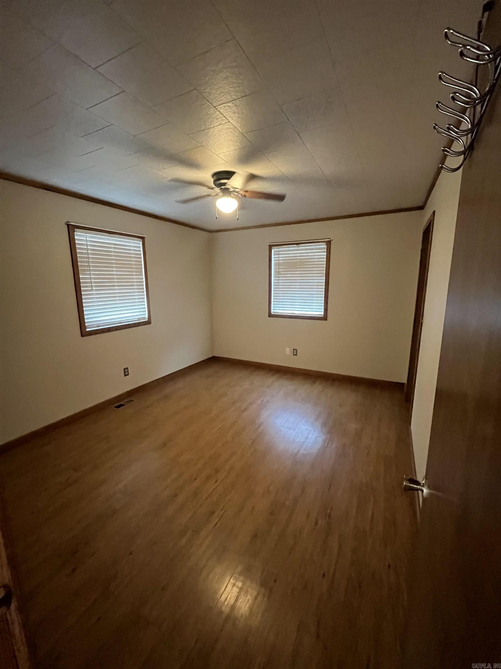 Photo 10 - Residential for sale – 323 N Cedar   Salem, AR