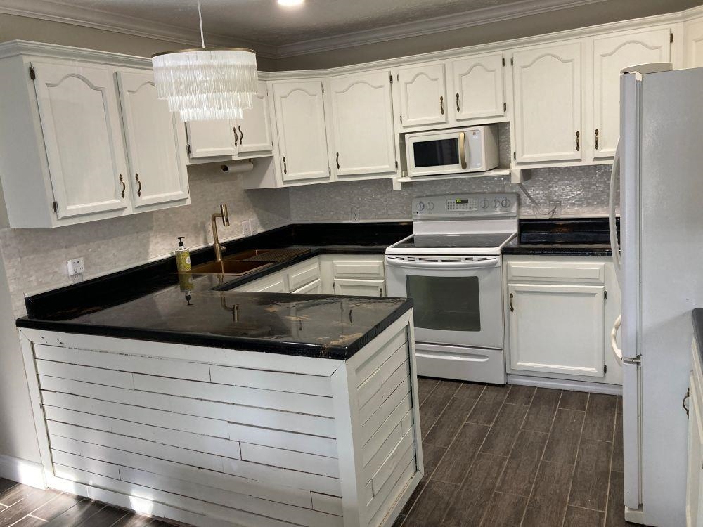 Photo 2 - Residential for sale – 46  Choctaw   Cherokee Village, AR