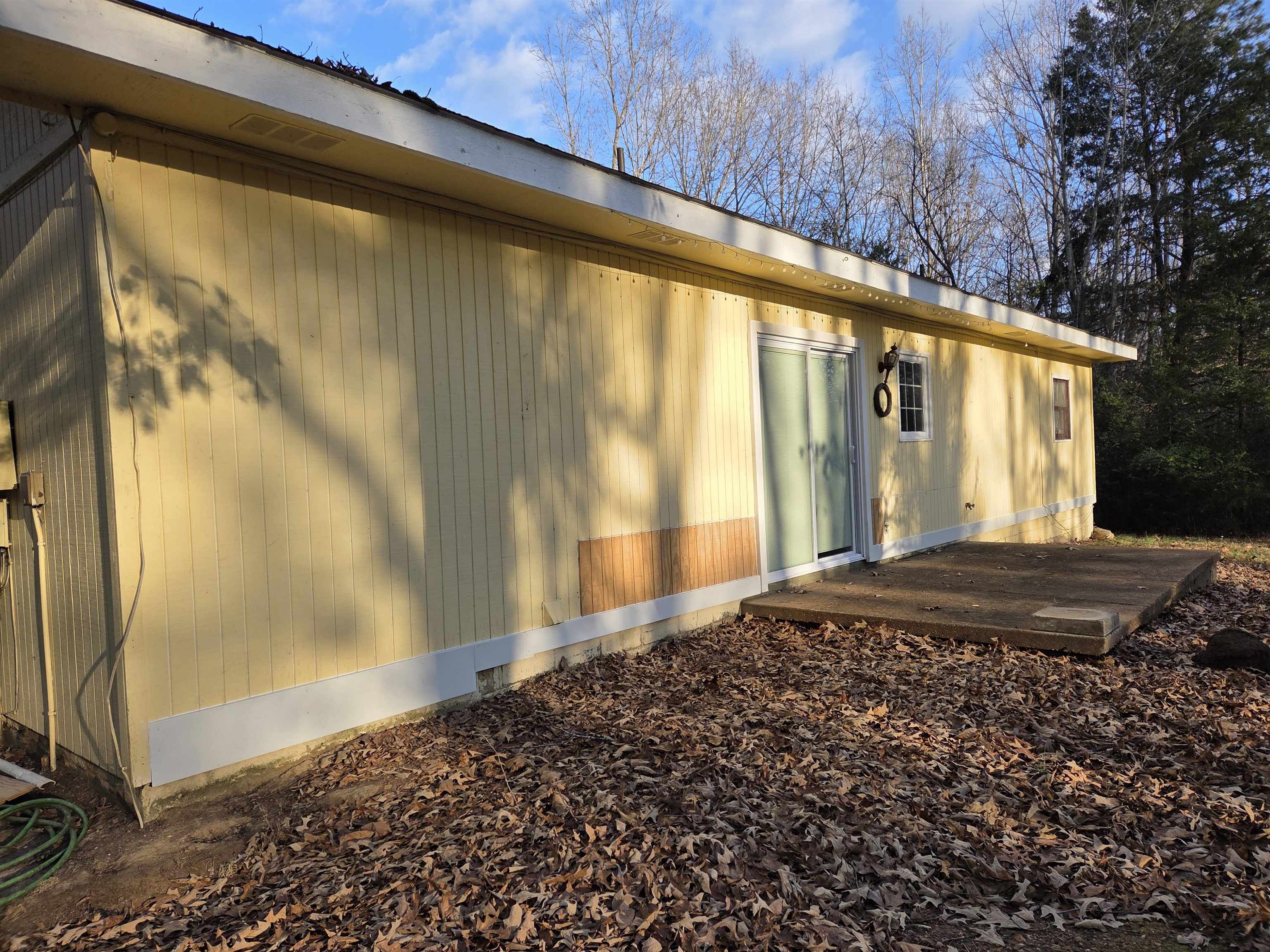 Photo 3 - Residential for sale – 156  Pottawattamie   Cherokee Village, AR