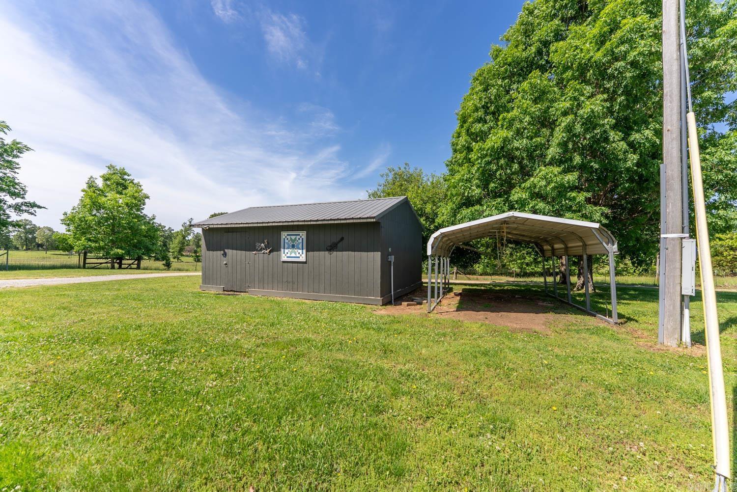 Photo 8 - Residential for sale – 1145  Broadleaf Road   Mammoth Spring, AR
