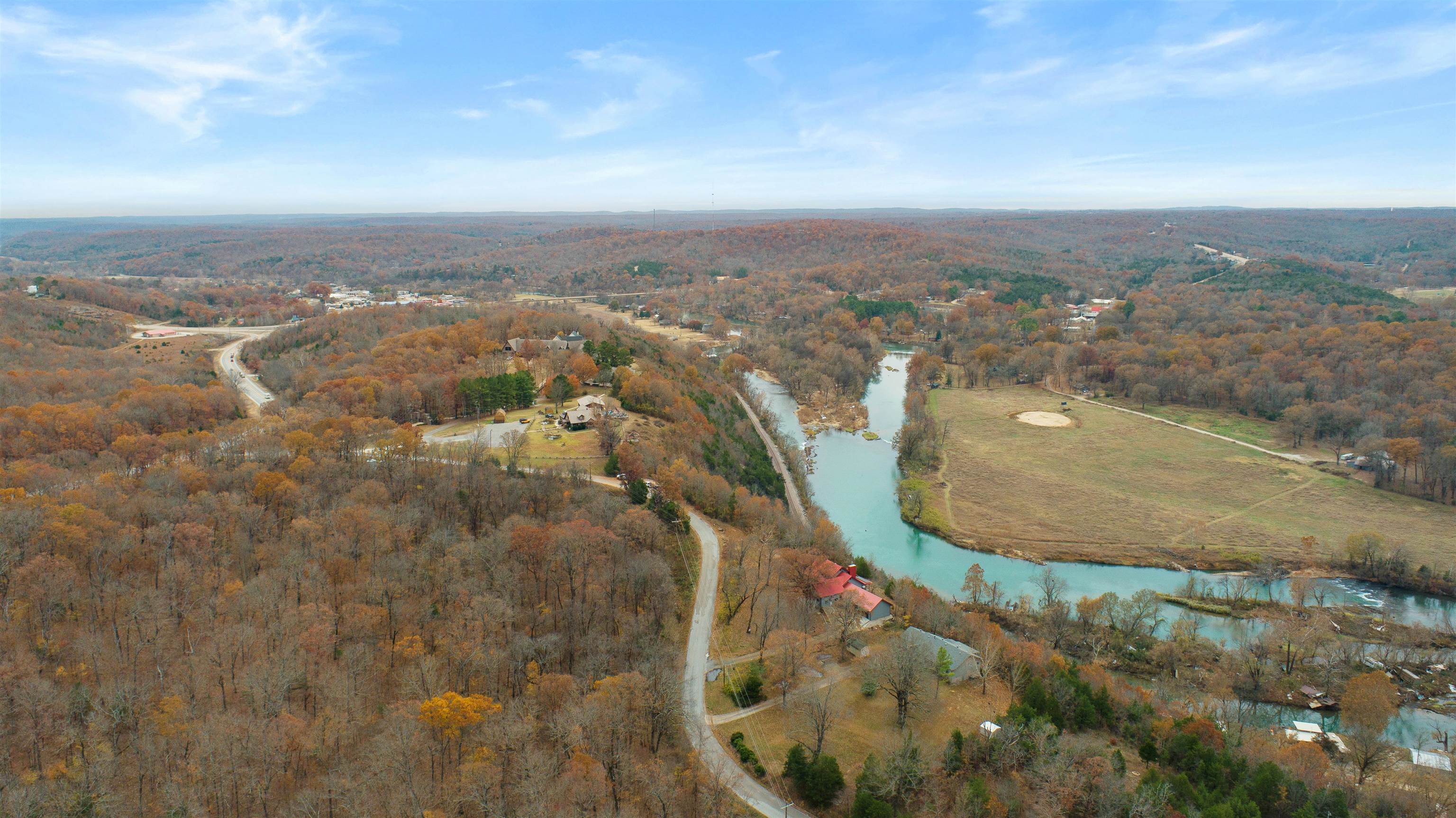 Photo 2 - Residential for sale – 45  Bluff   Hardy, AR