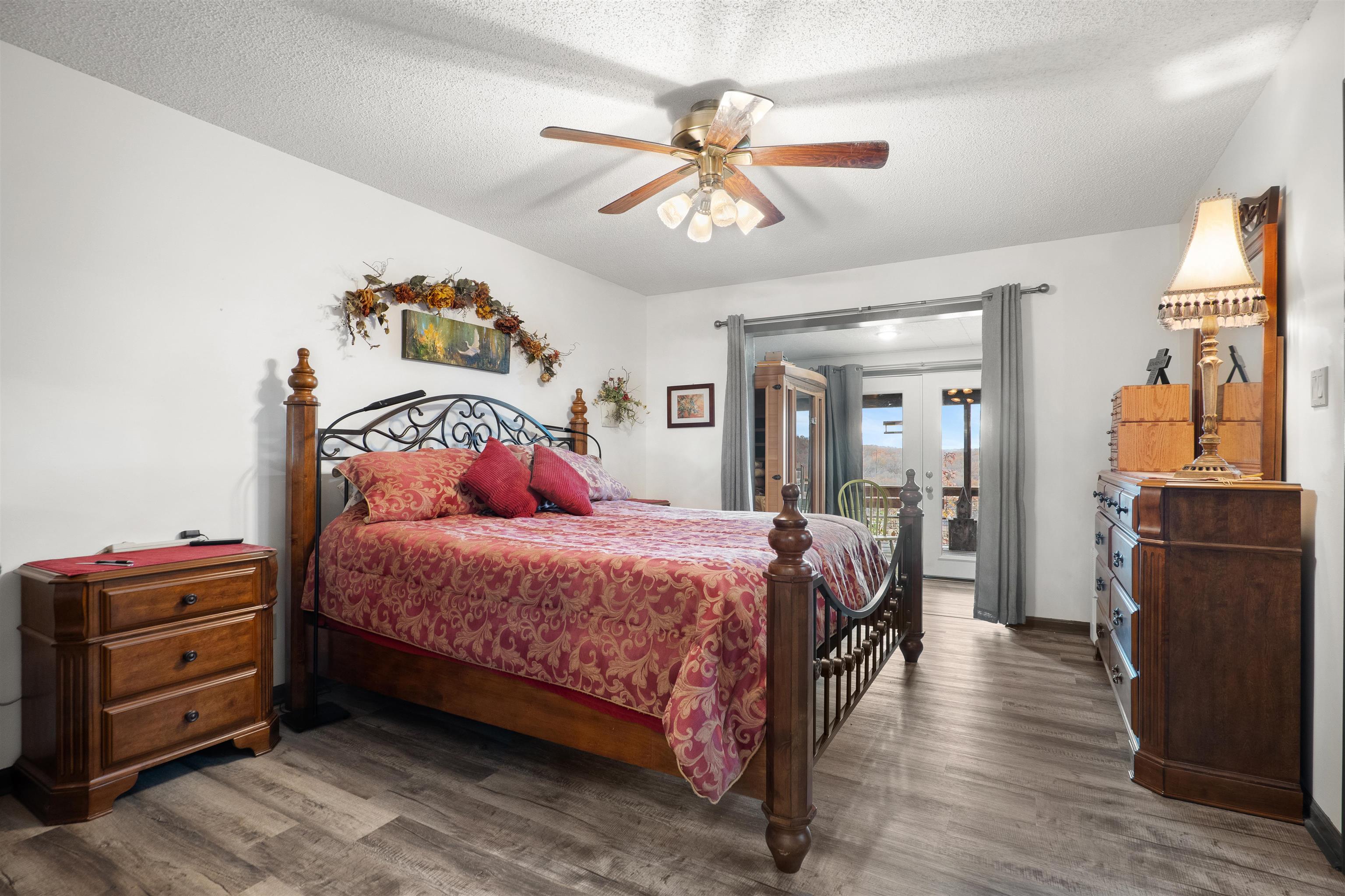 Photo 15 - Residential for sale – 45  Bluff   Hardy, AR